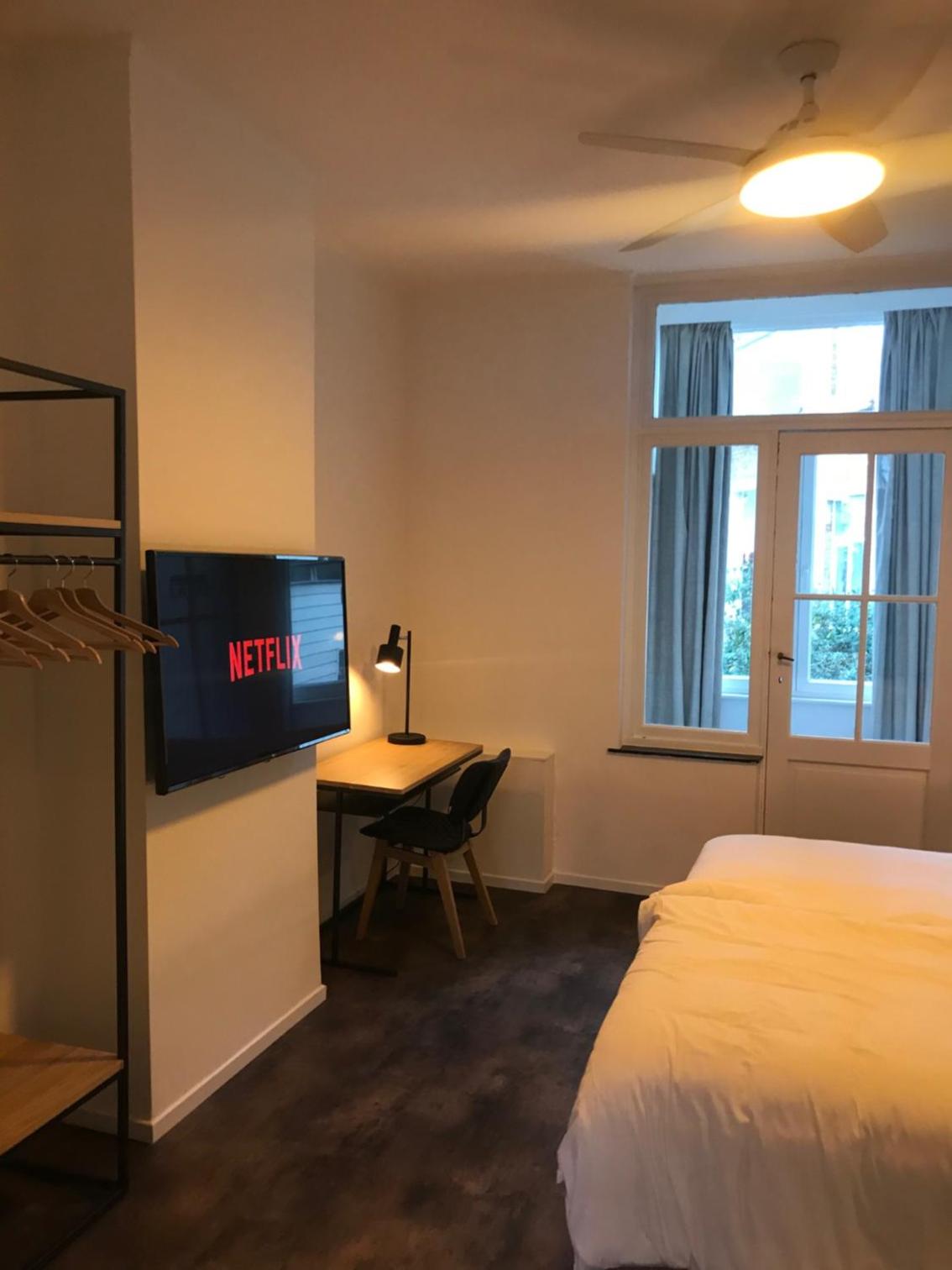 Deluxe Apartment - Photo 10