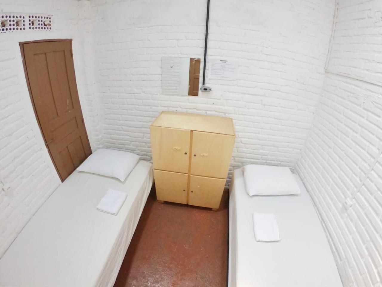 Bed in 2-Bed Male Dormitory Room photo 3