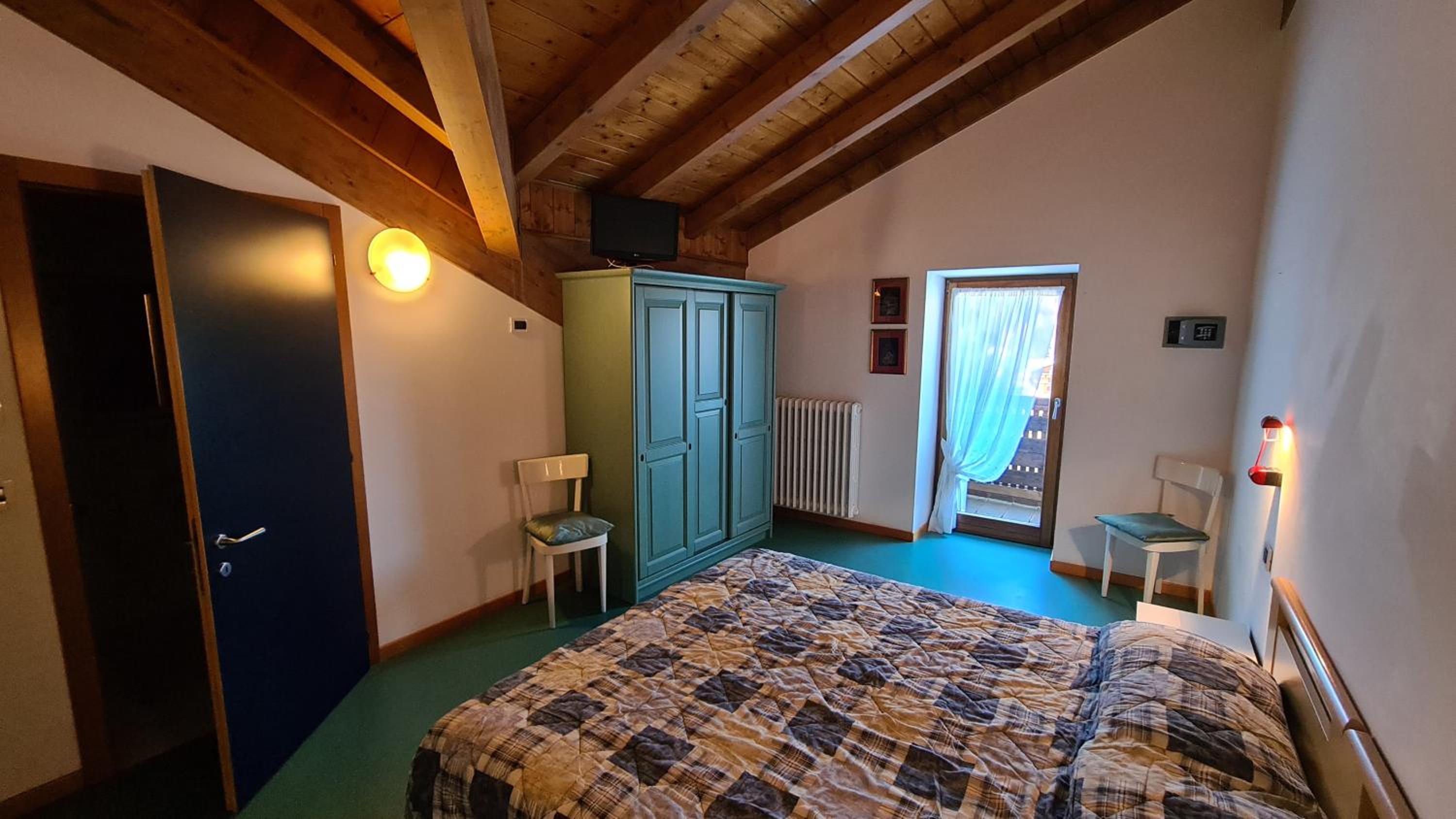 Double Room - Photo 1