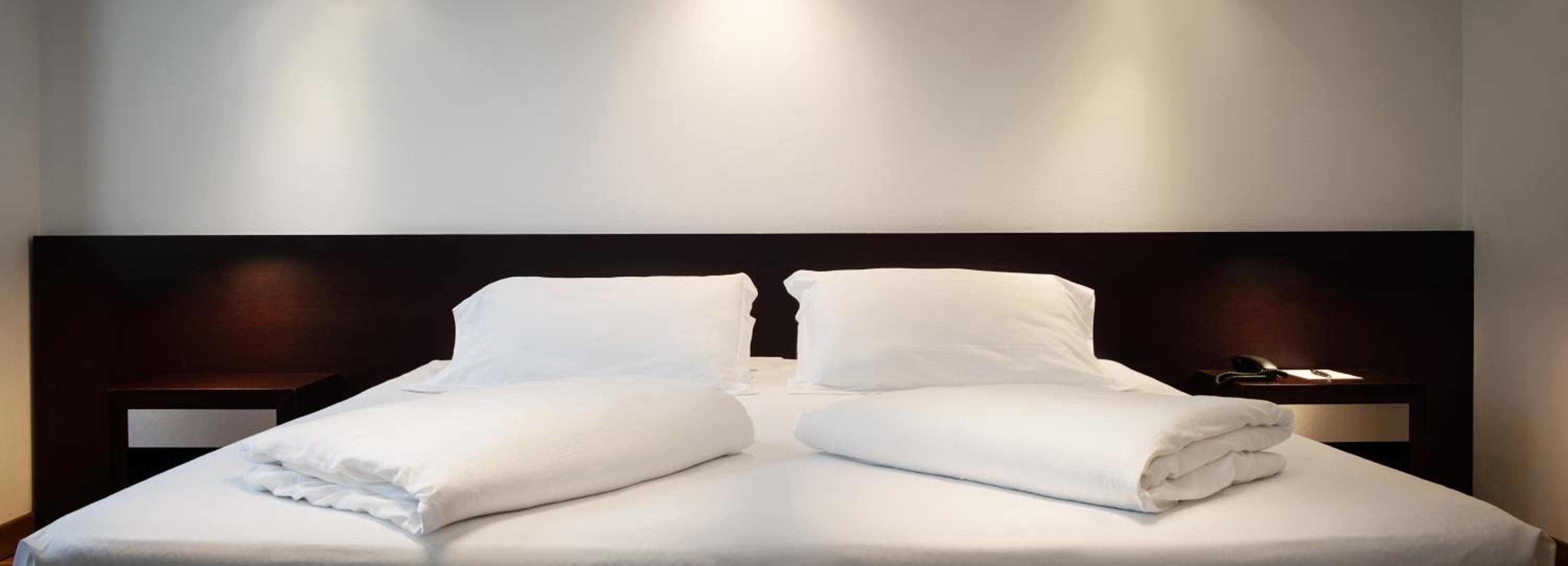 Comfort Double Room with Balcony - Photo 3