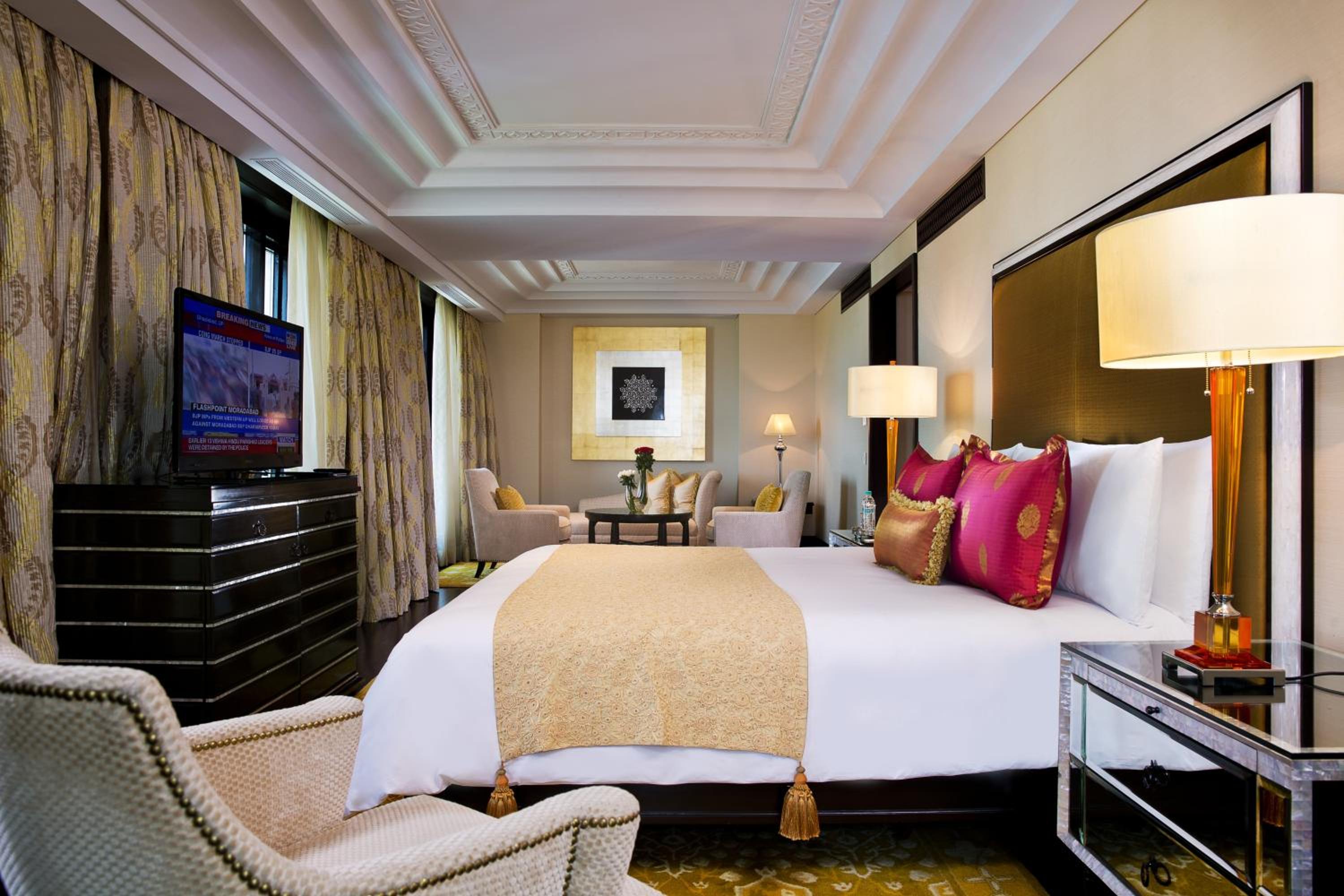 Premier Suite (Non Smoking) photo 2