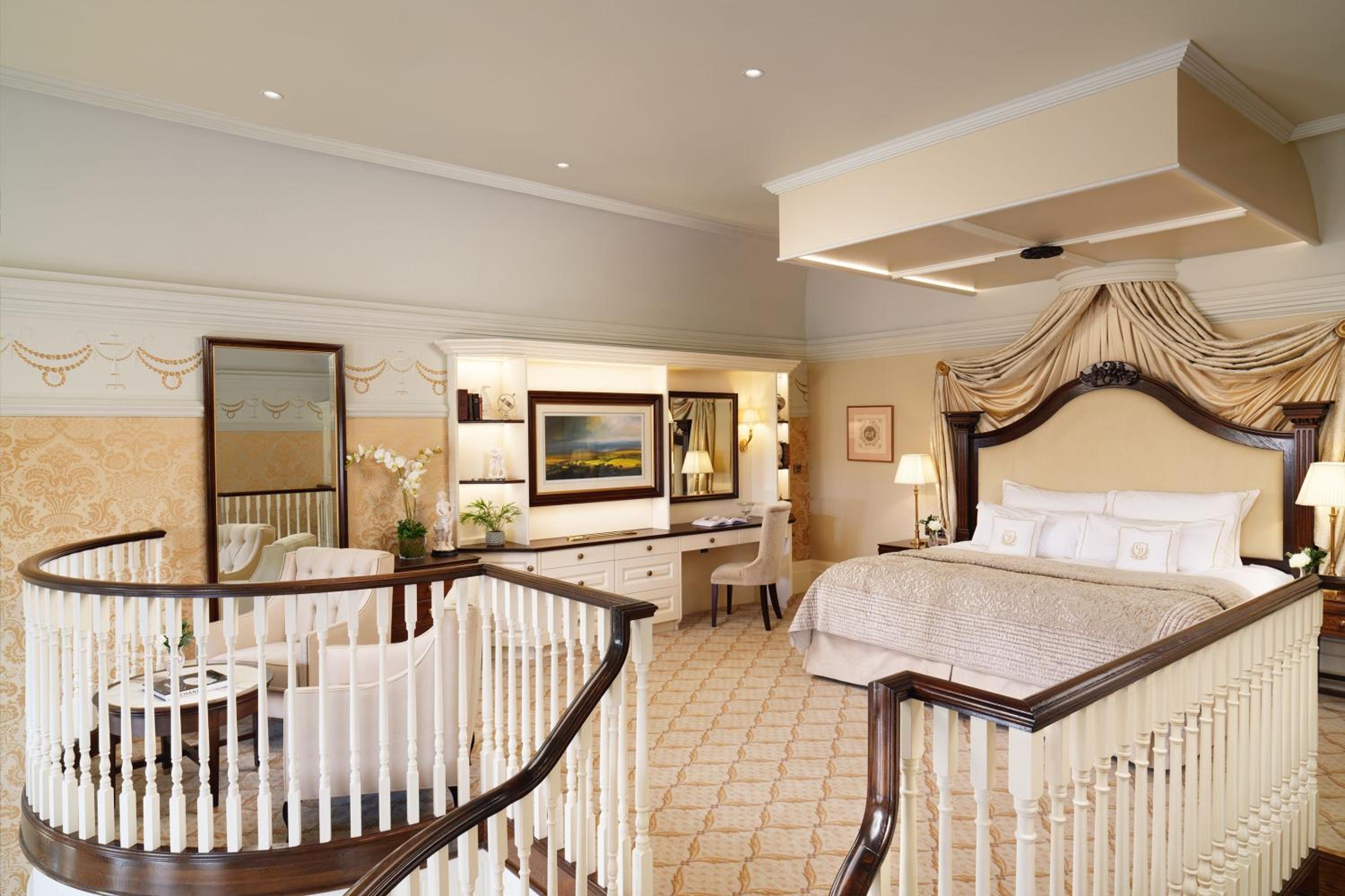 Royal Suite (Non Smoking) photo 2