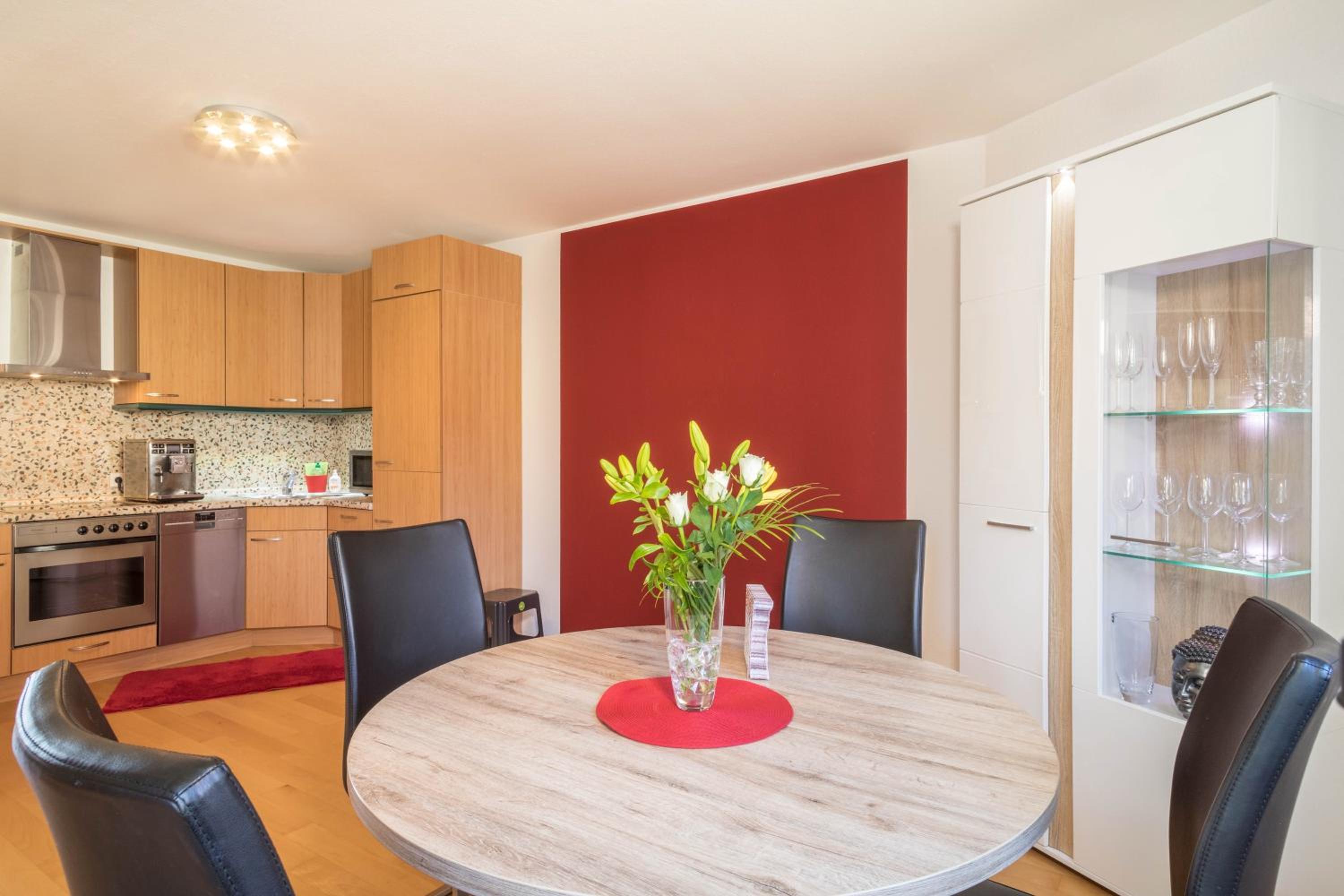 Superior One-Bedroom Apartment with Balcony photo 3