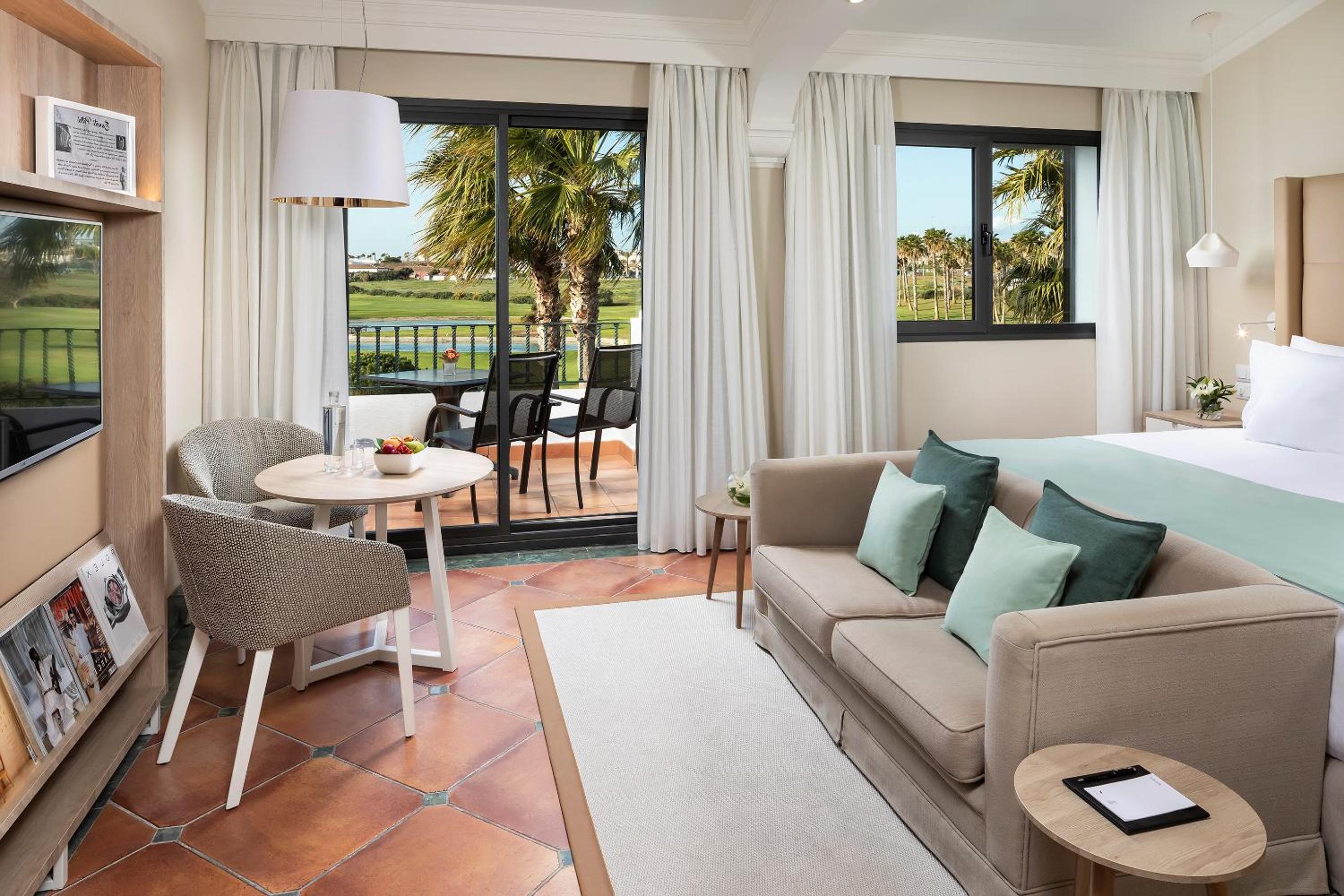 Premium Room Golf View - Photo 1