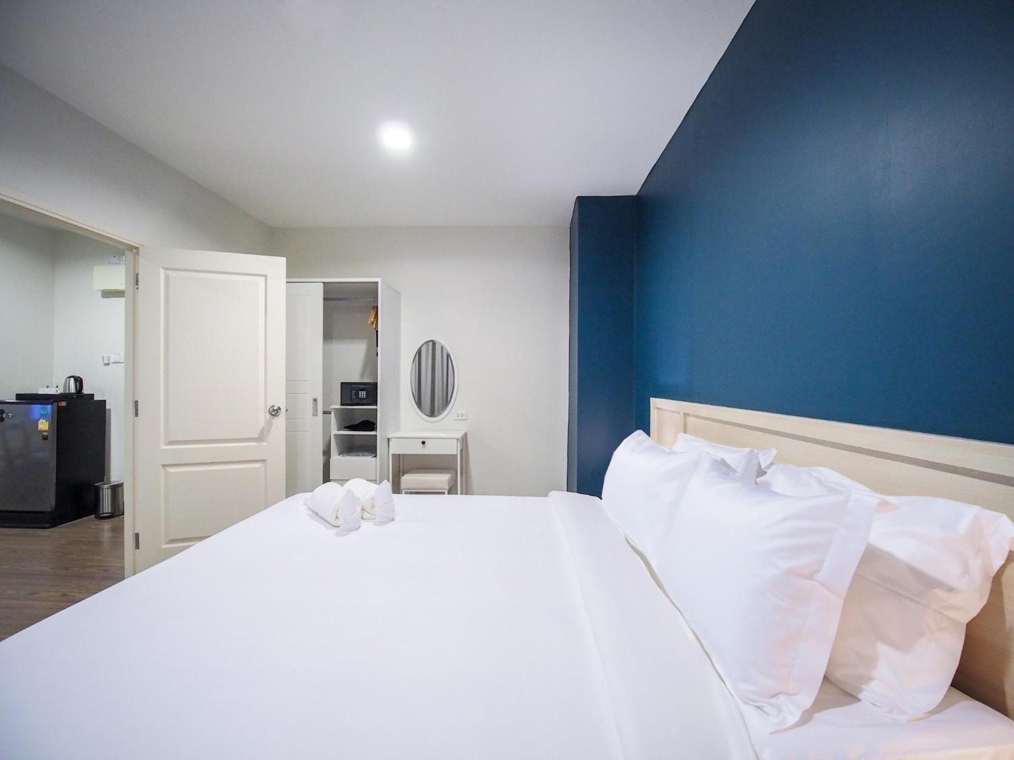 Two-Bedroom Grand Suite - Photo 18