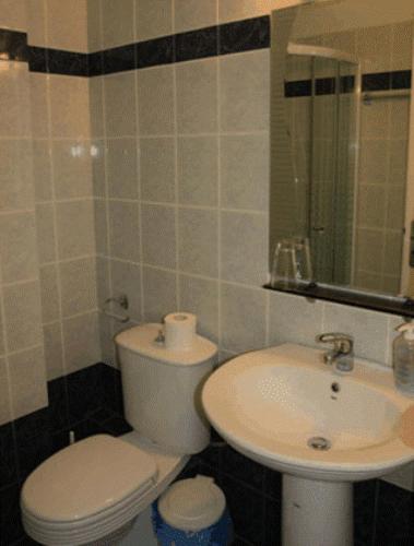 Double Or Twin Room photo 2
