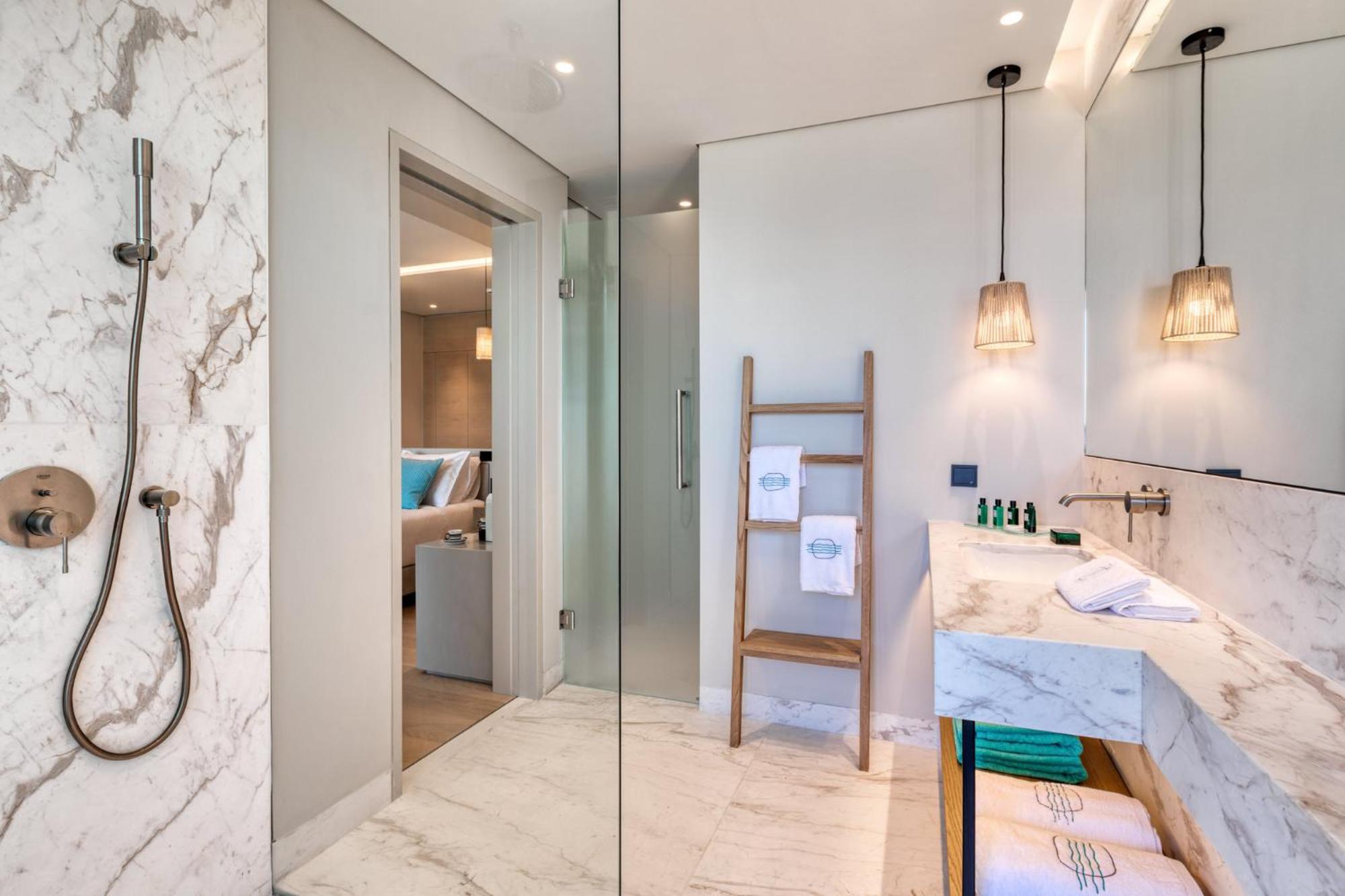 Deluxe Junior Suite with Sea View