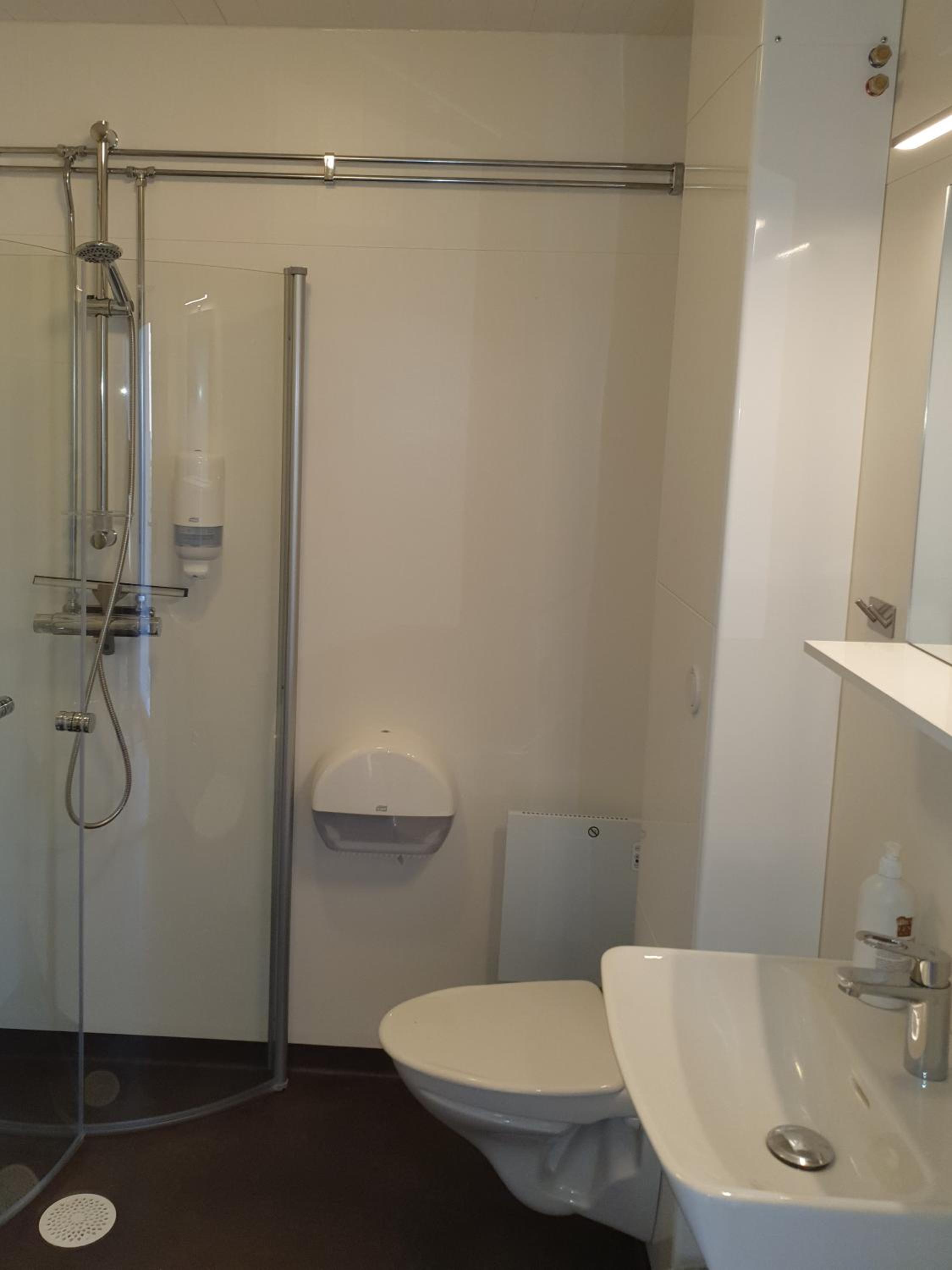 Apartment - Photo 5