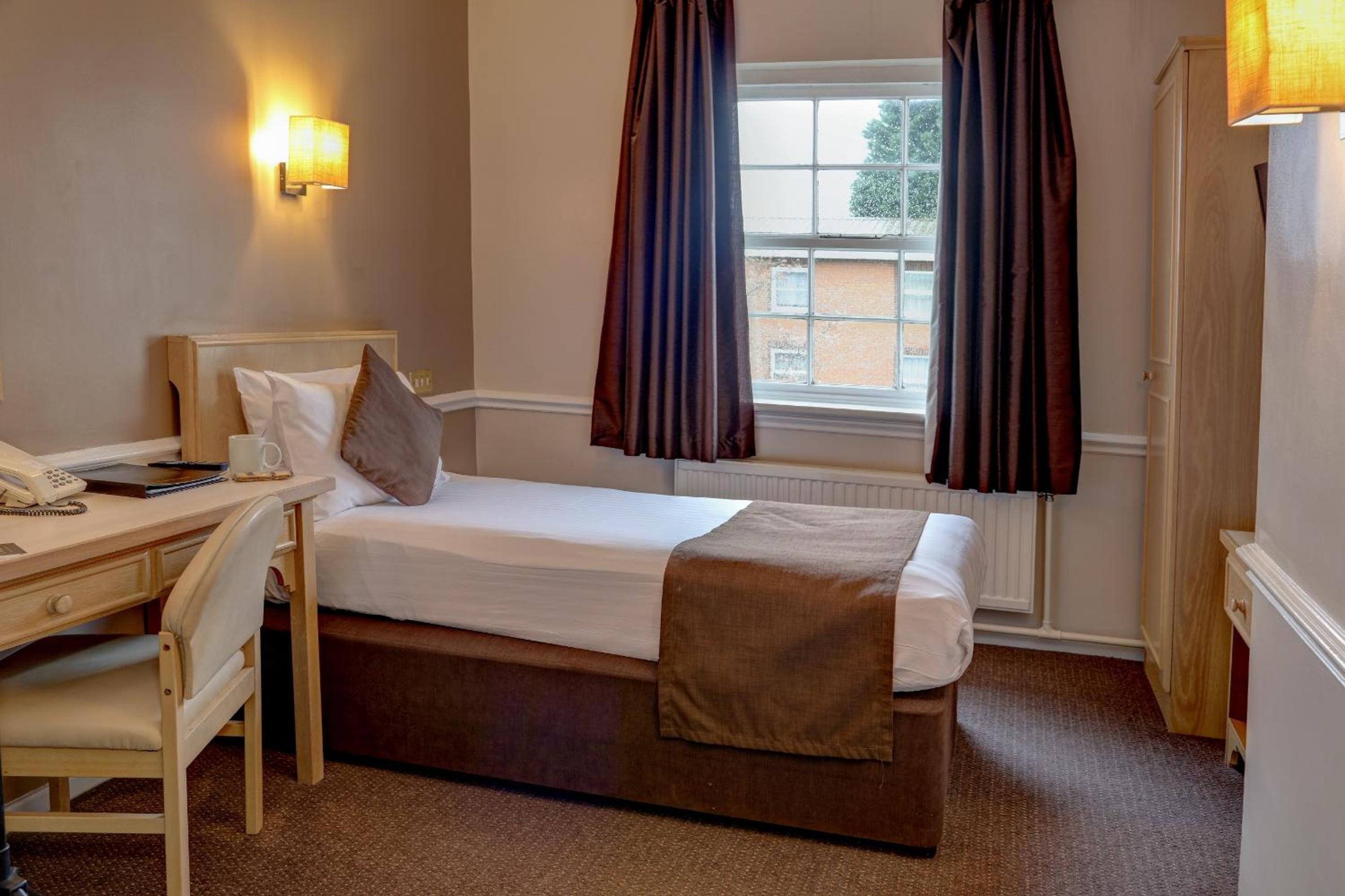 Standard Single Room