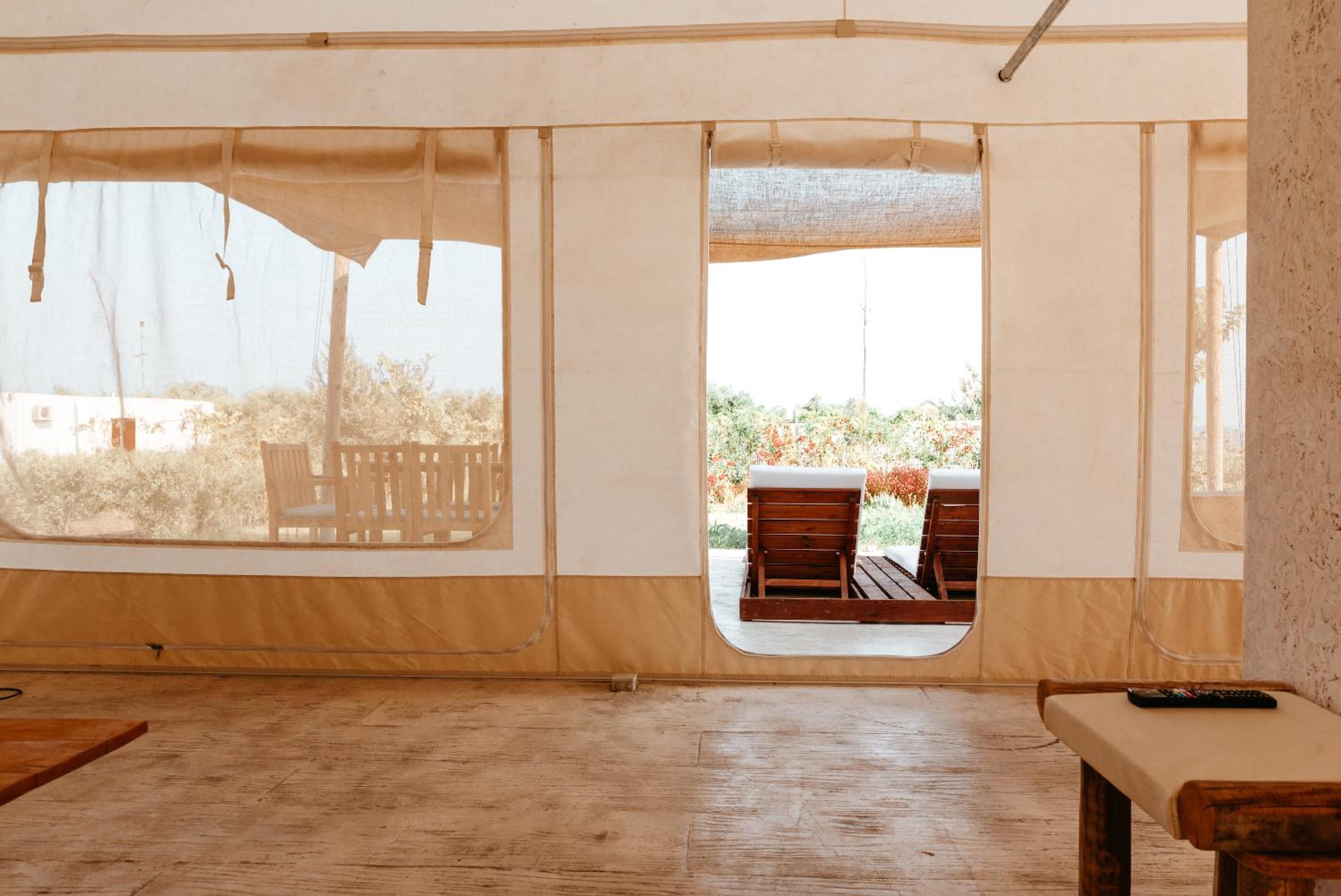 Family Tent - Photo 11