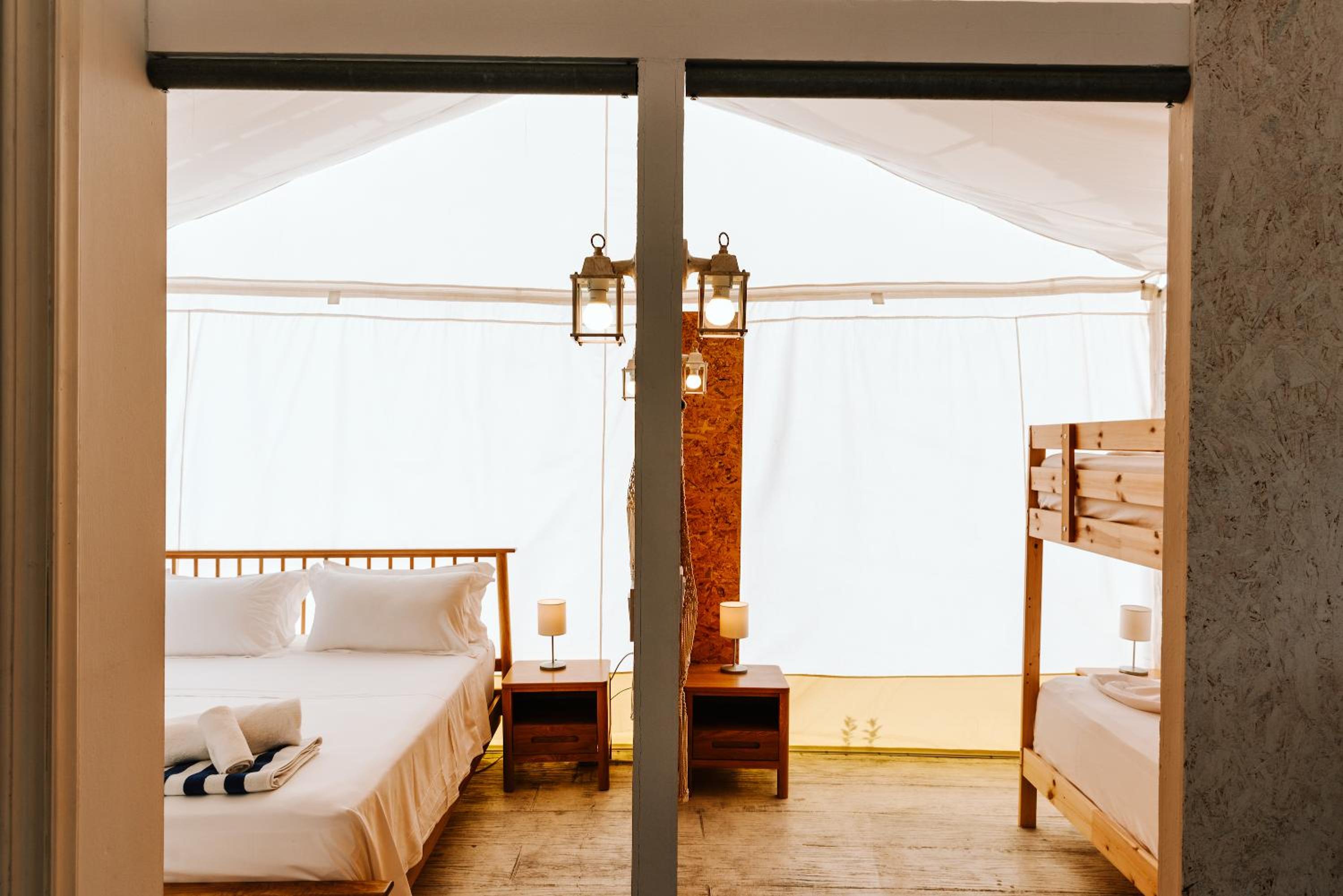 Family Tent - Photo 16