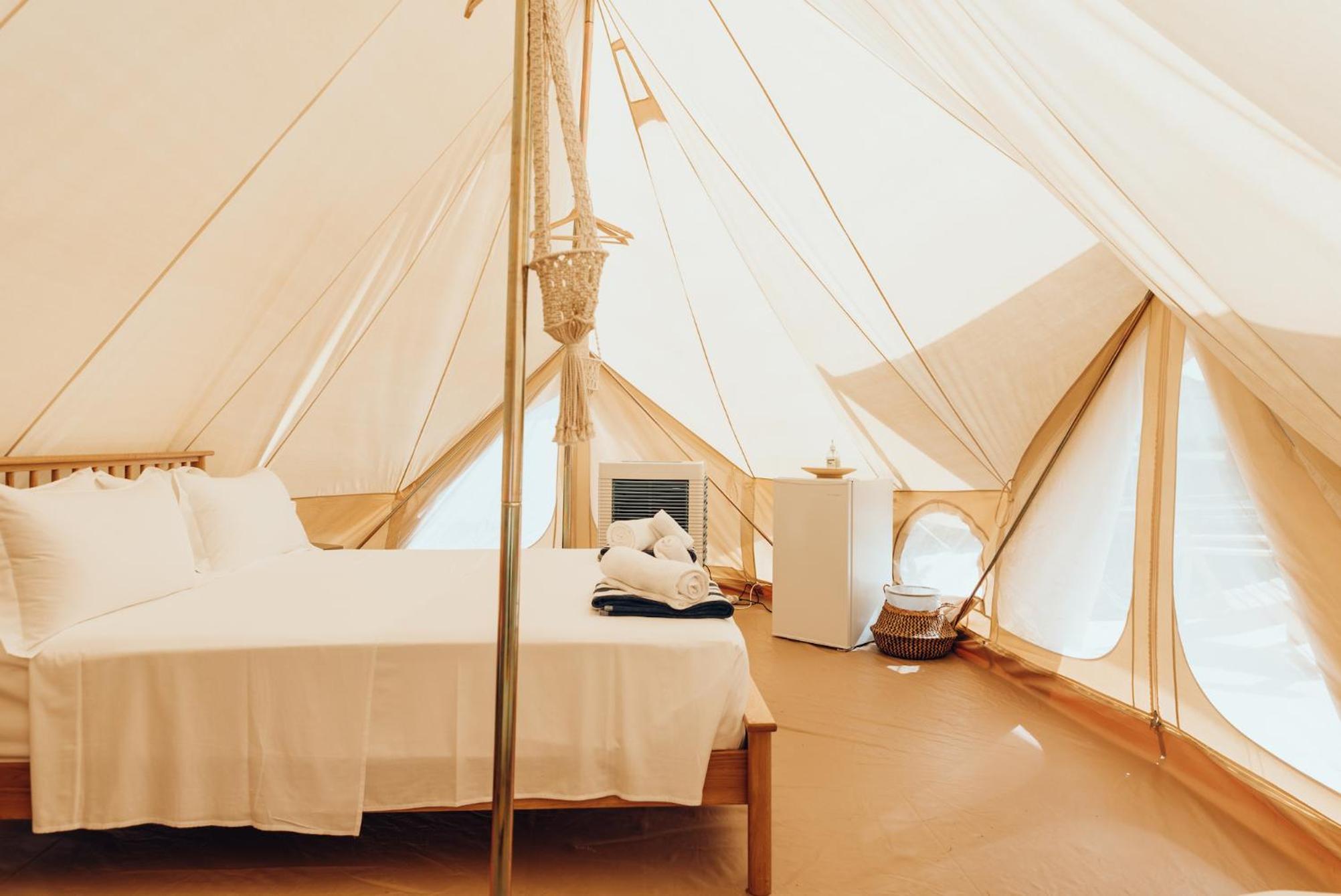 Emperor Bell Tent - Photo 18