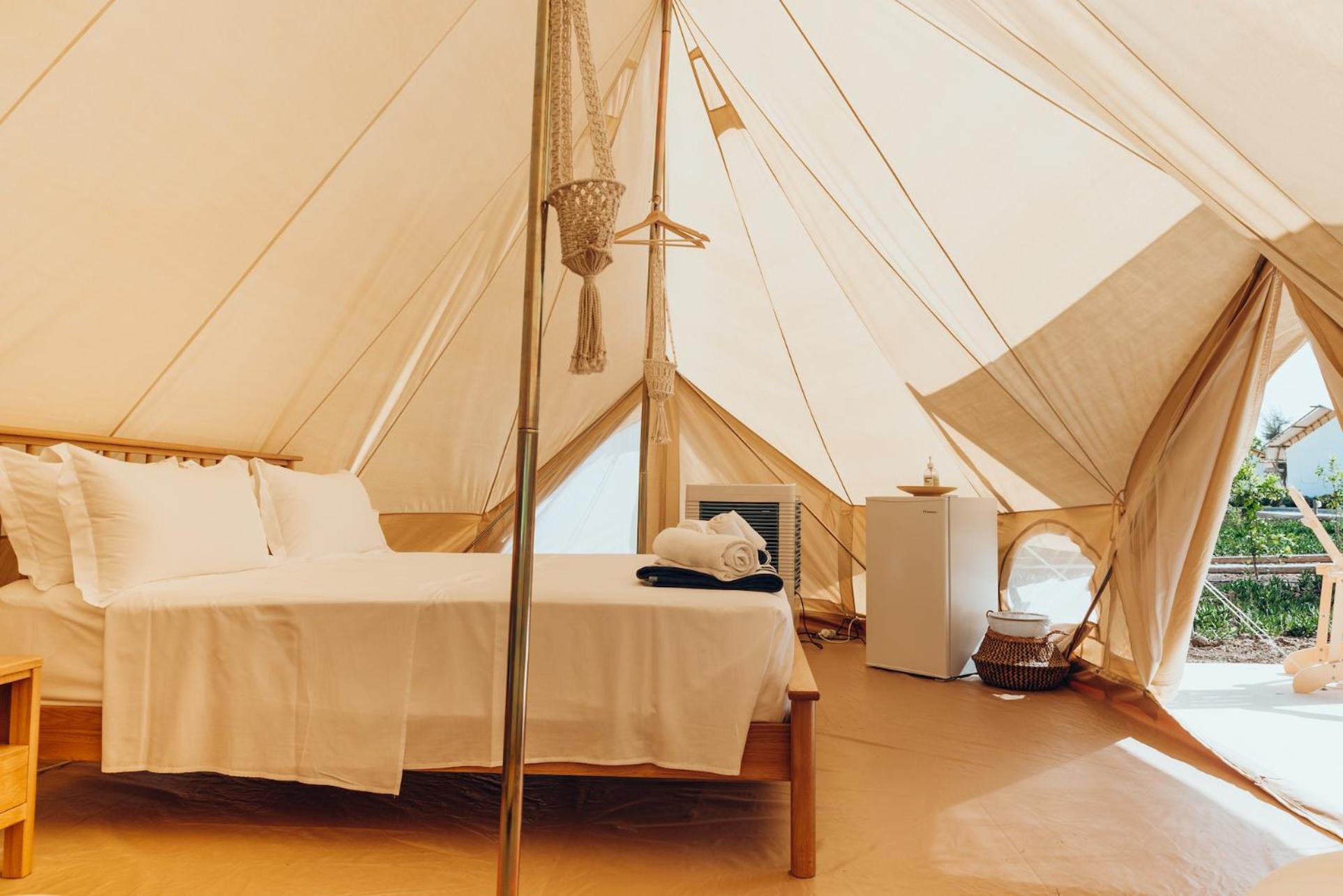 Emperor Bell Tent - Photo 22
