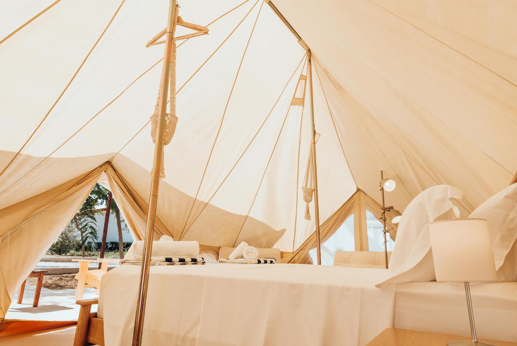Emperor Bell Tent - Photo 24