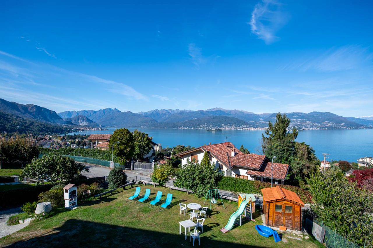 Apartment with Lake View