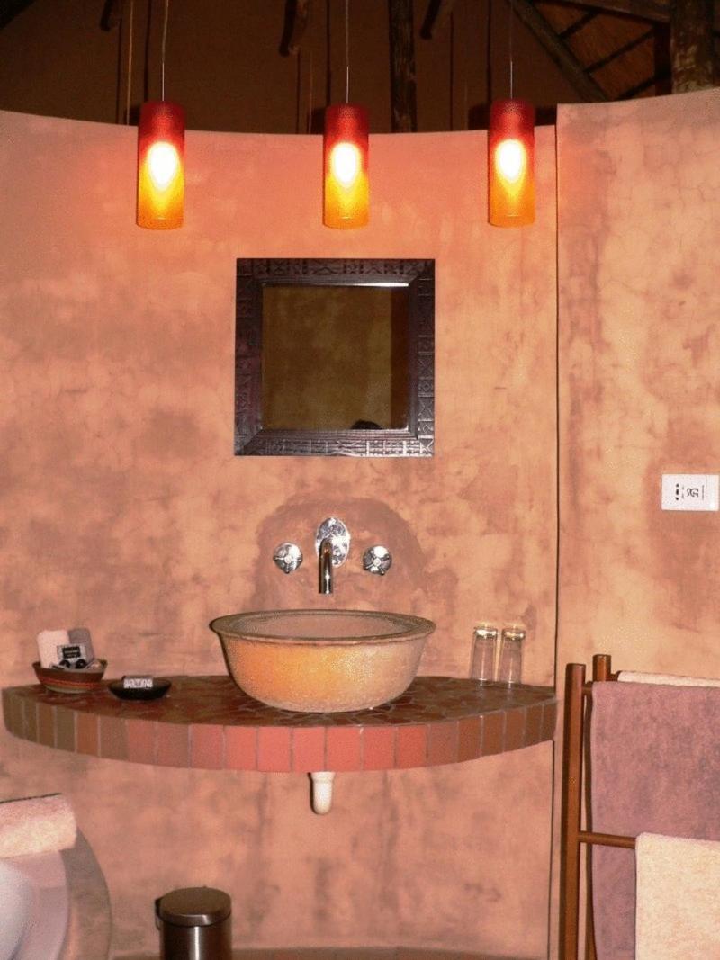 Standard Double or Twin Room - Photo 10