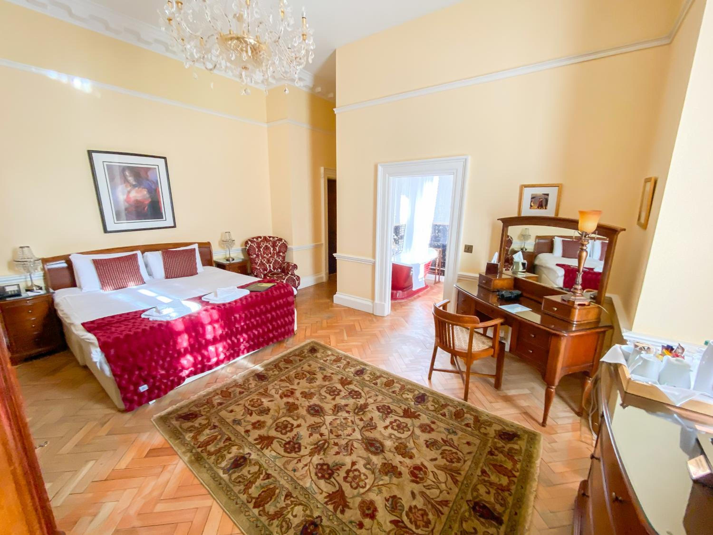 Junior Suite ( Not Dog Friendly) photo 1