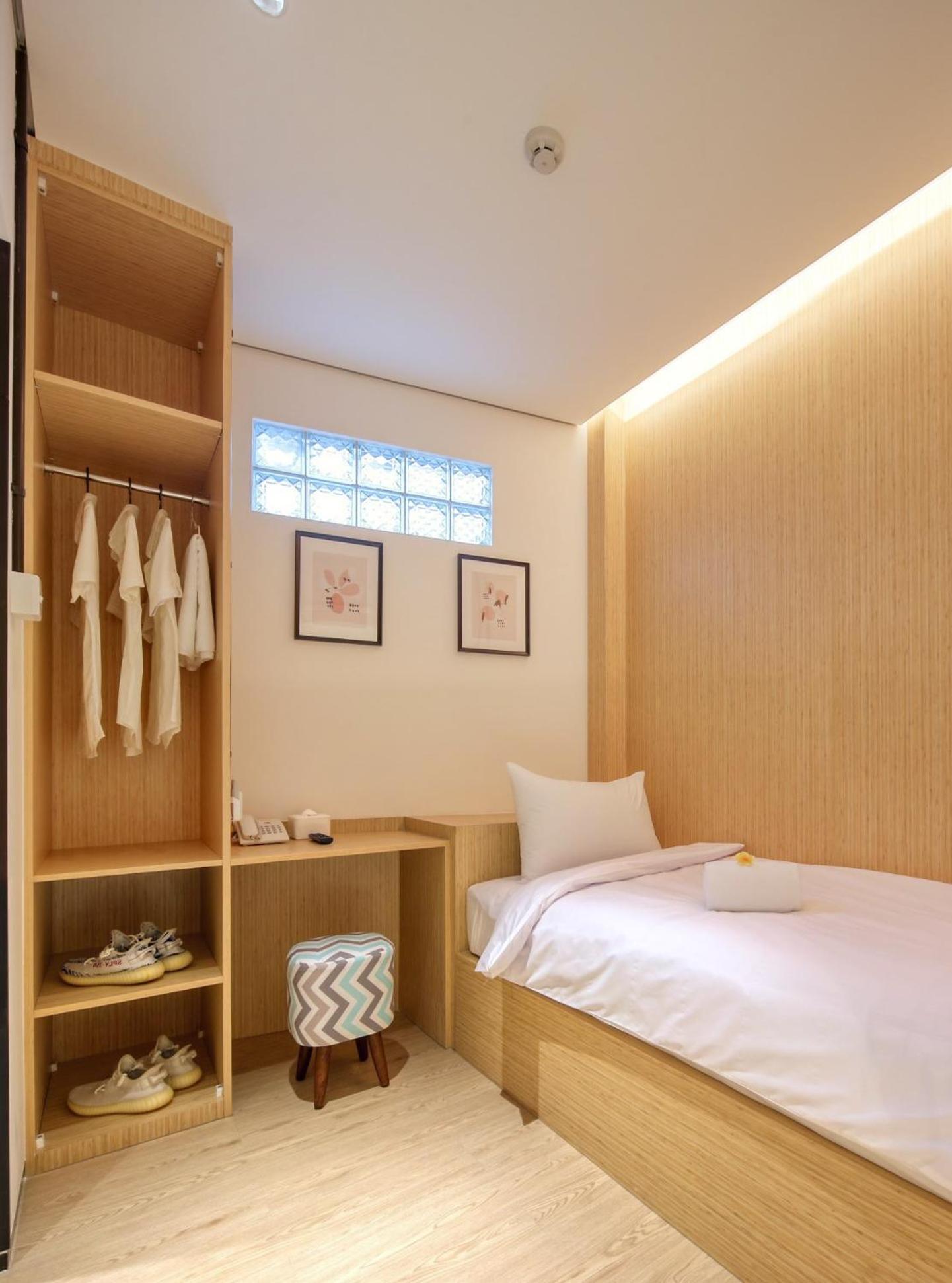 Deluxe Single Room