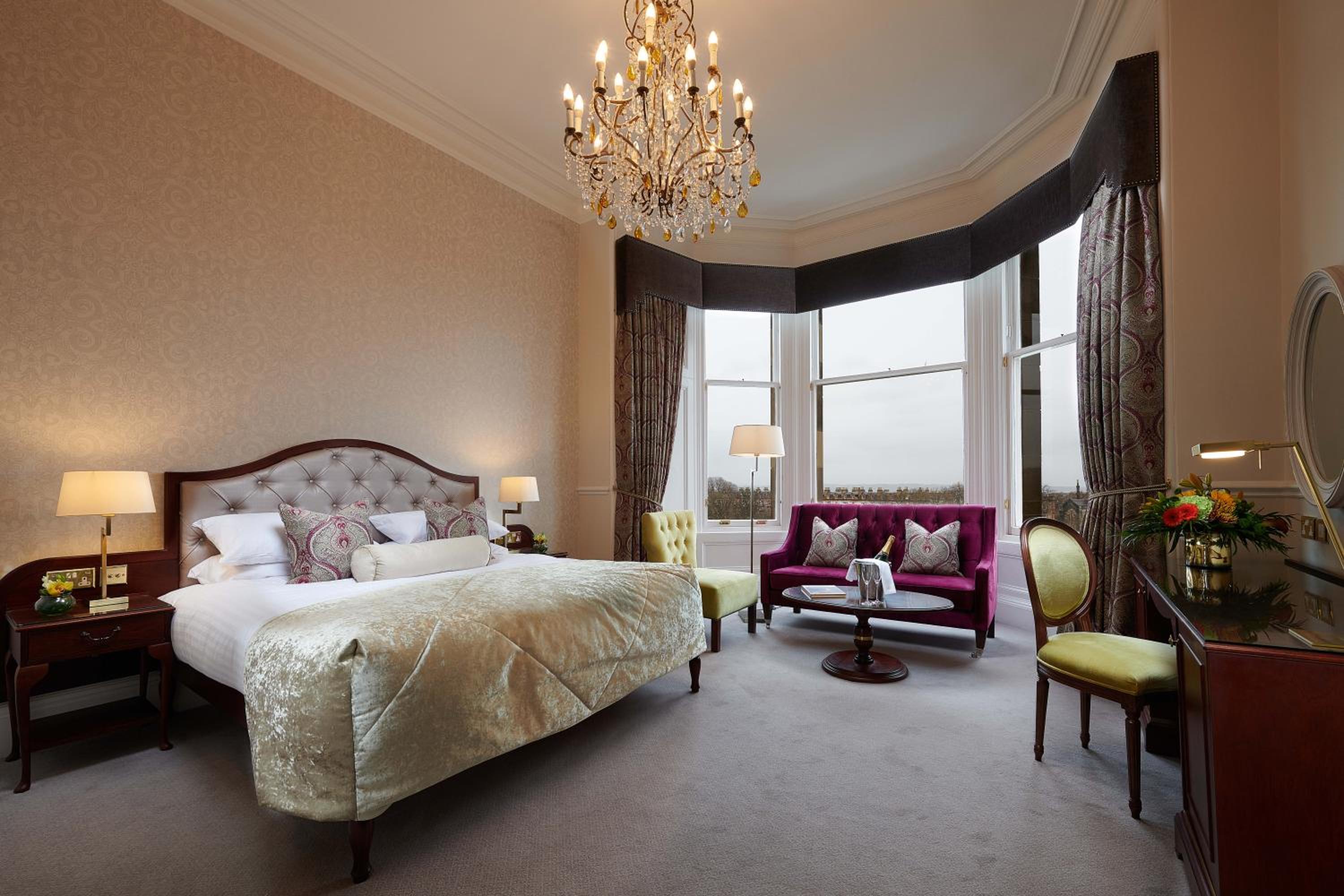 Junior Suite - Photo 1