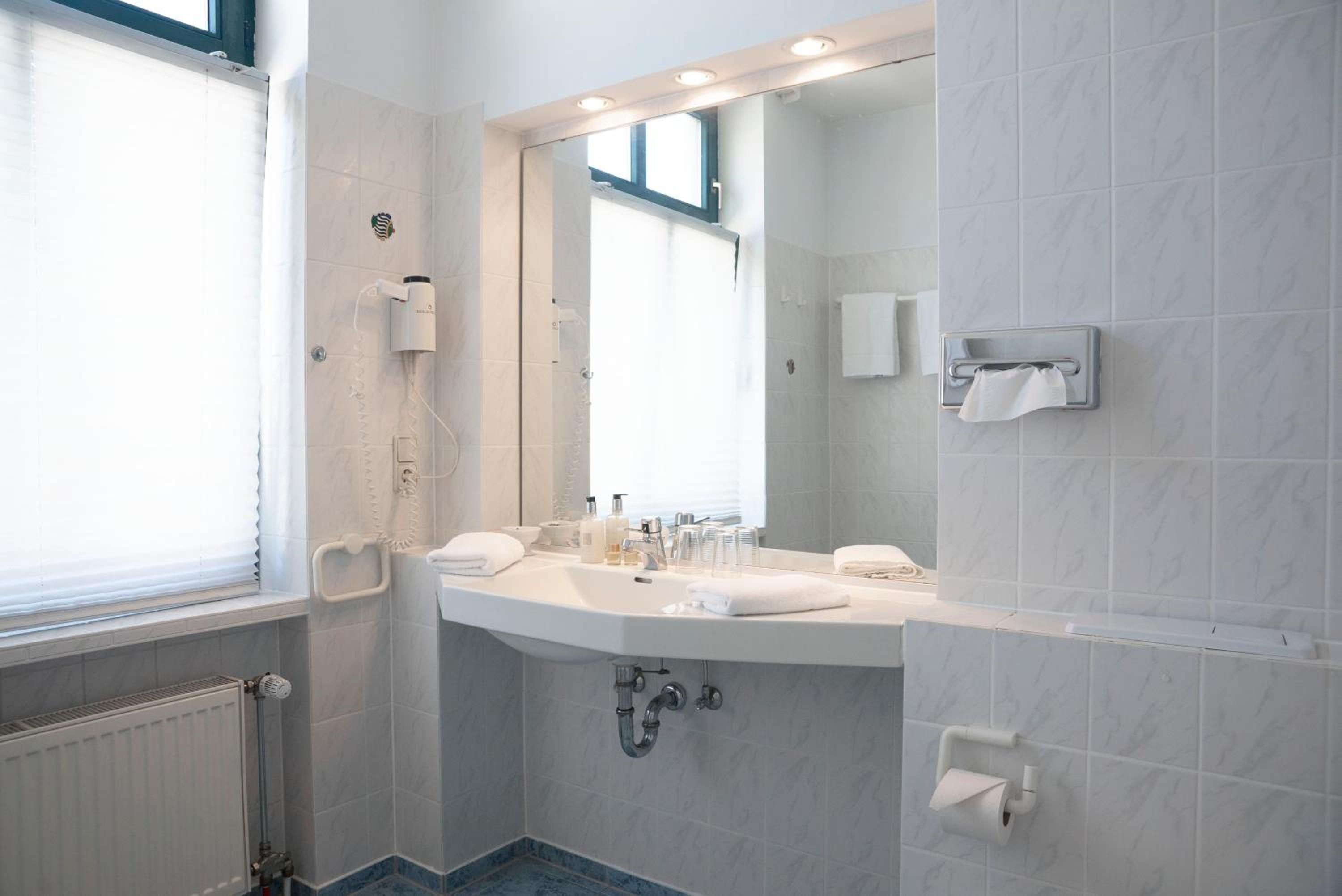 Comfort Double Room - Photo 13