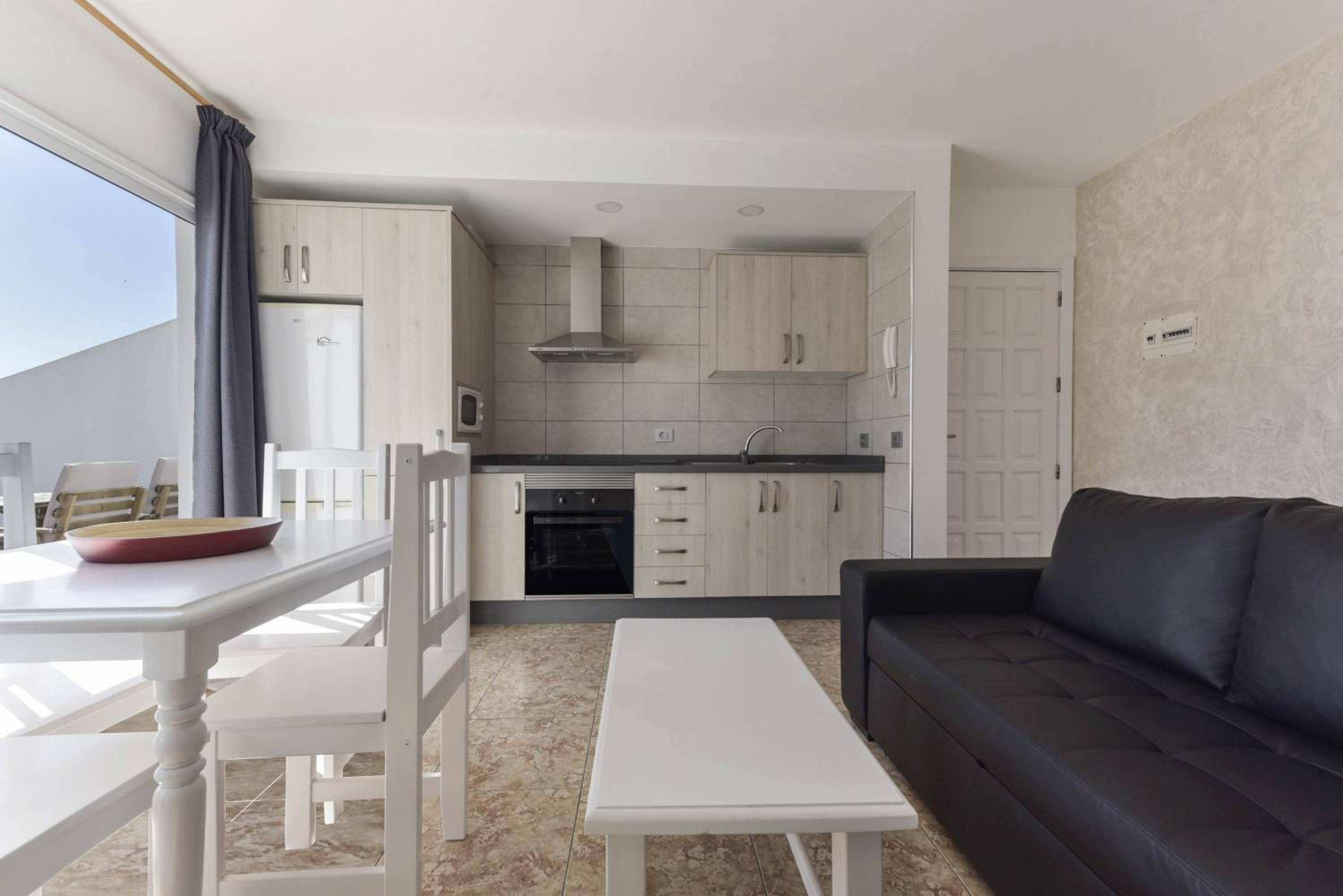 Two-Bedroom Deluxe Apartment with Ocean View