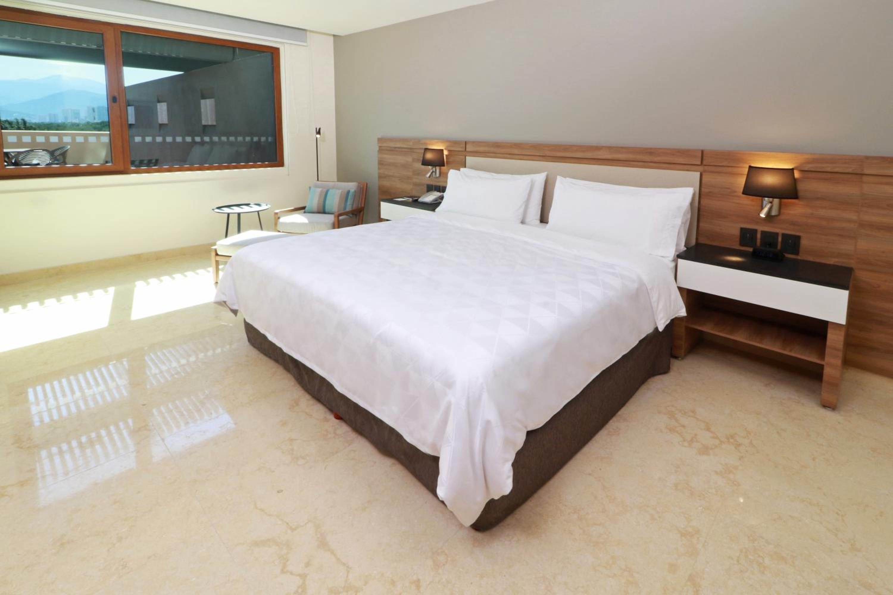 King Suite with Sofa Bed - Photo 3
