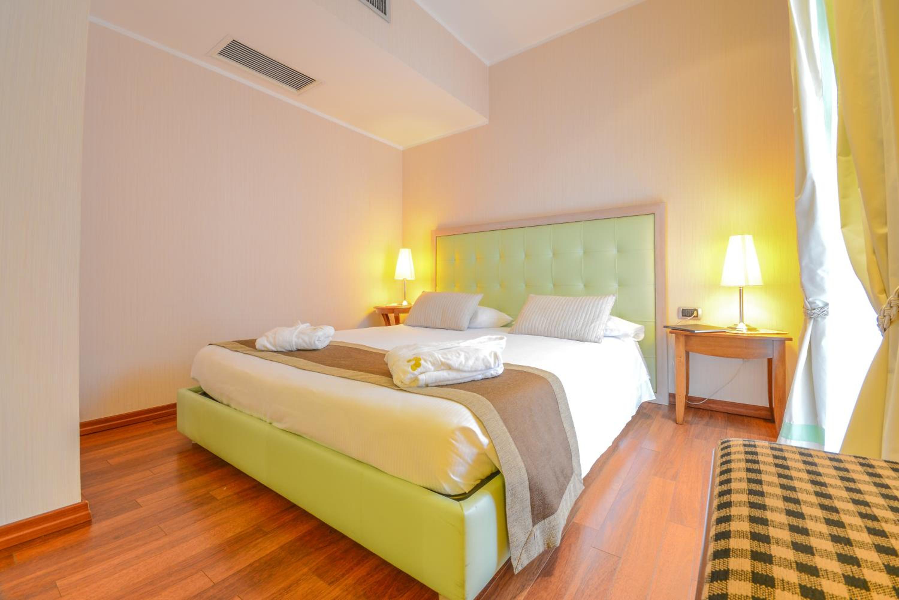 Junior Suite - Photo 10