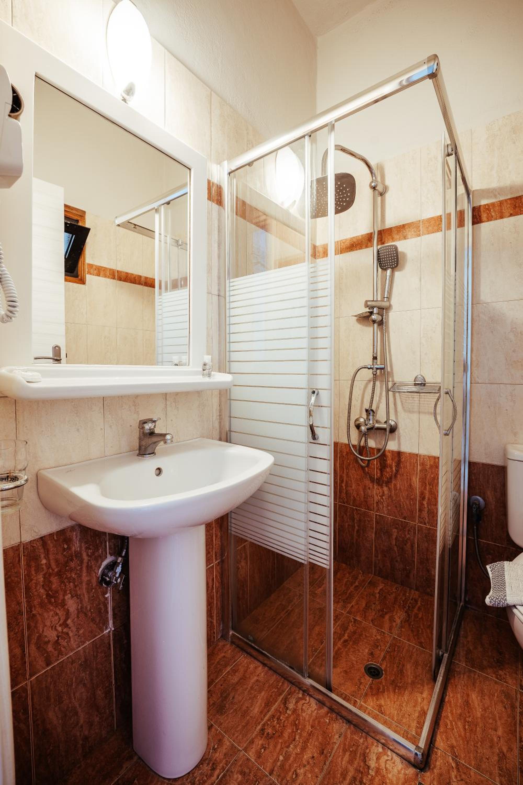 Double Studio with Balcony and Sea view - Photo 4