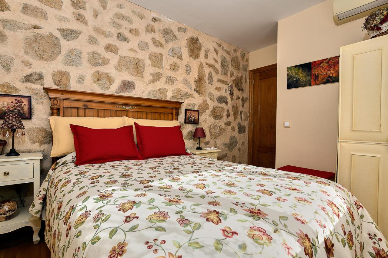 Casa adosada de tres habitaciones