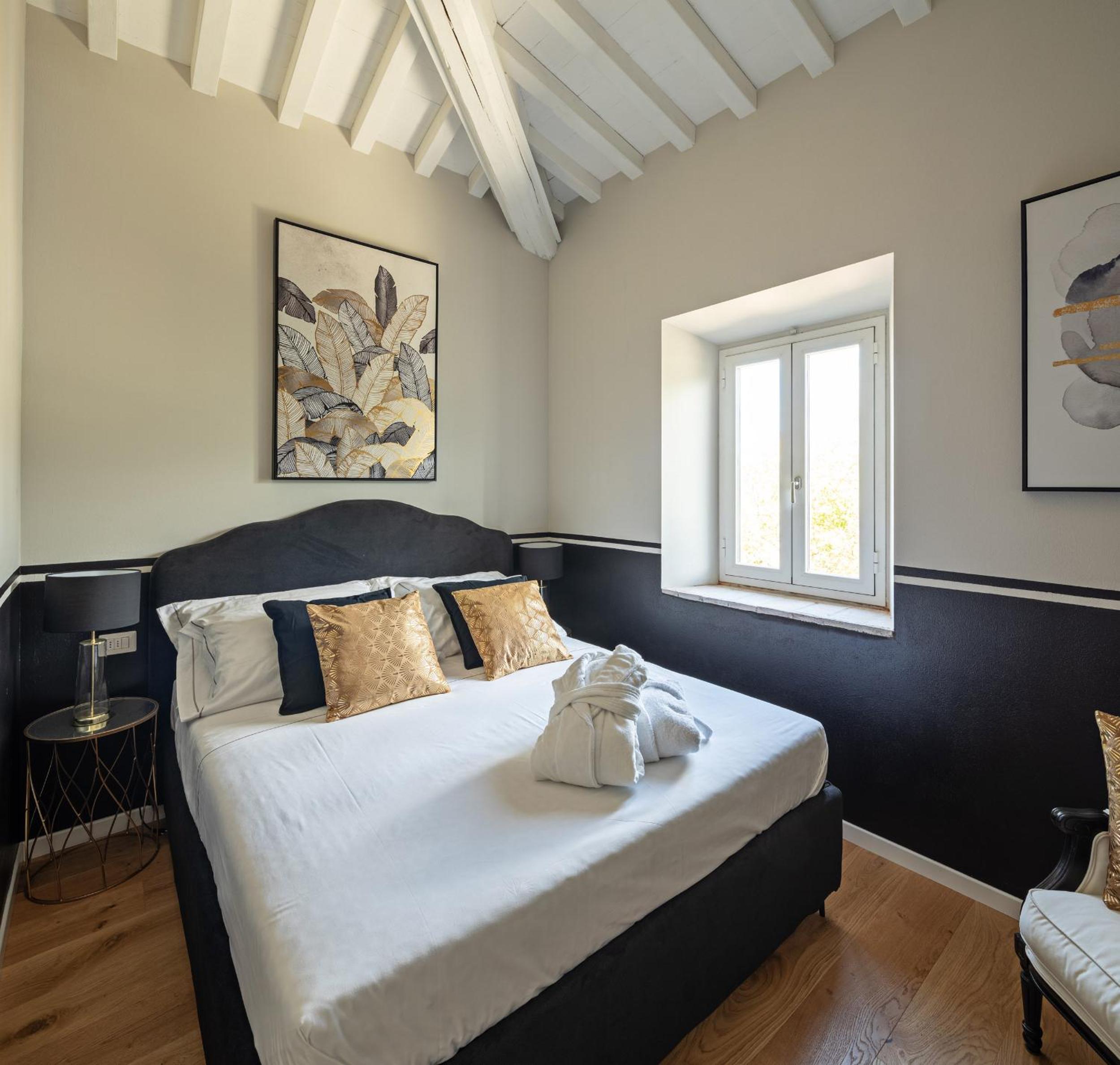Deluxe Double Room - Photo 2