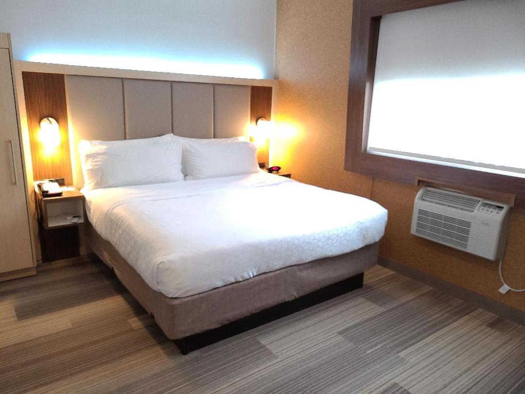 King Room - Disability Access - Photo 1