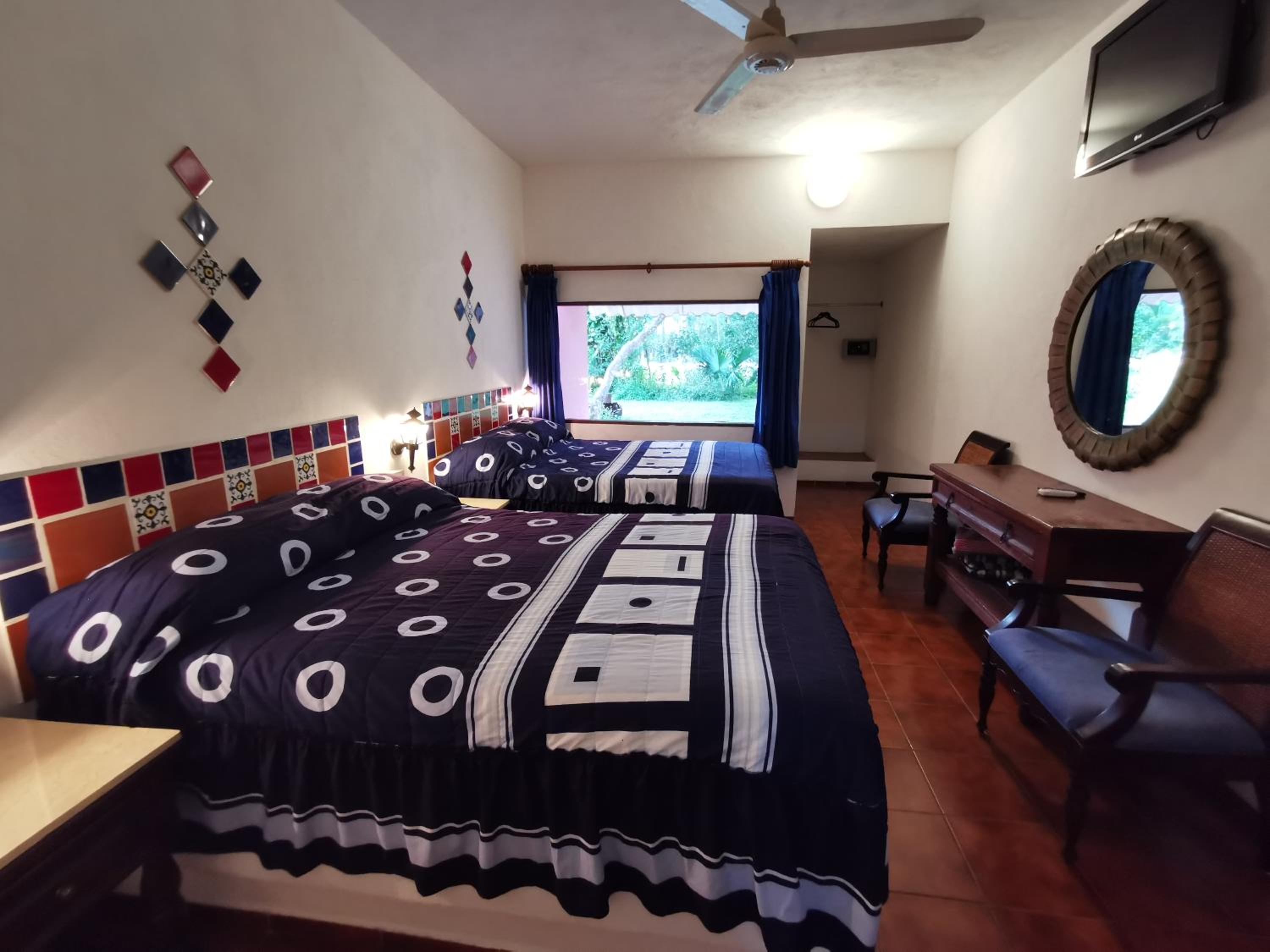 Double Room - Photo 9