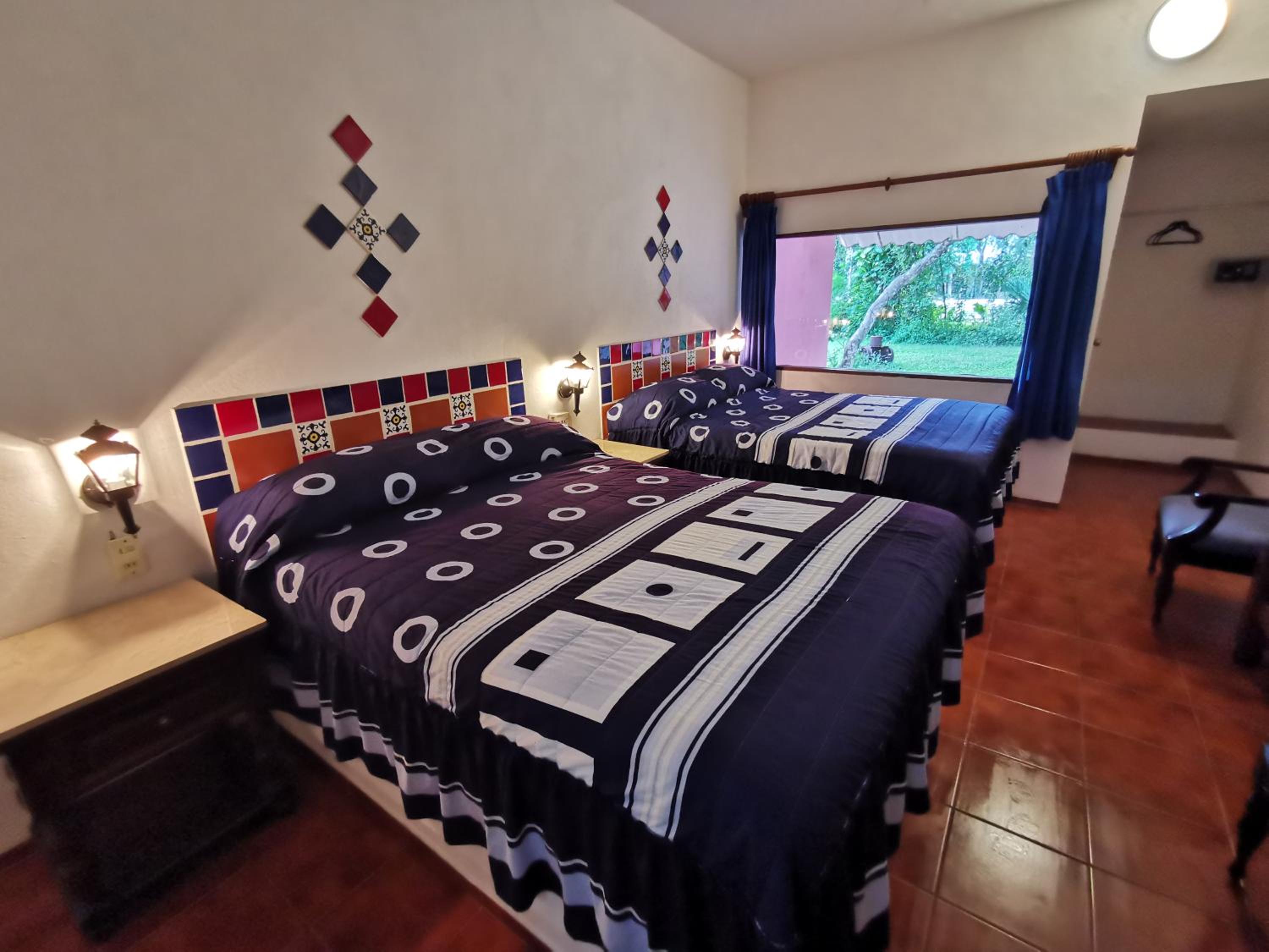 Double Room - Photo 10