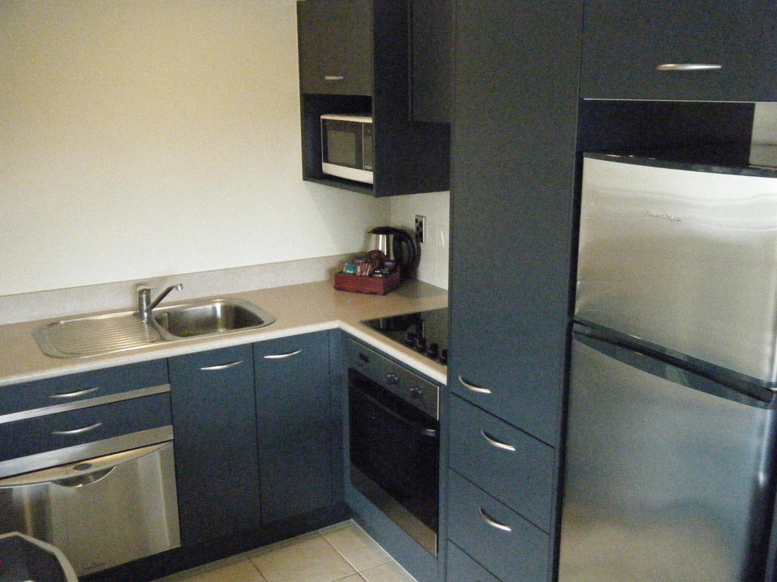 Three-Bedroom Apartment photo 3