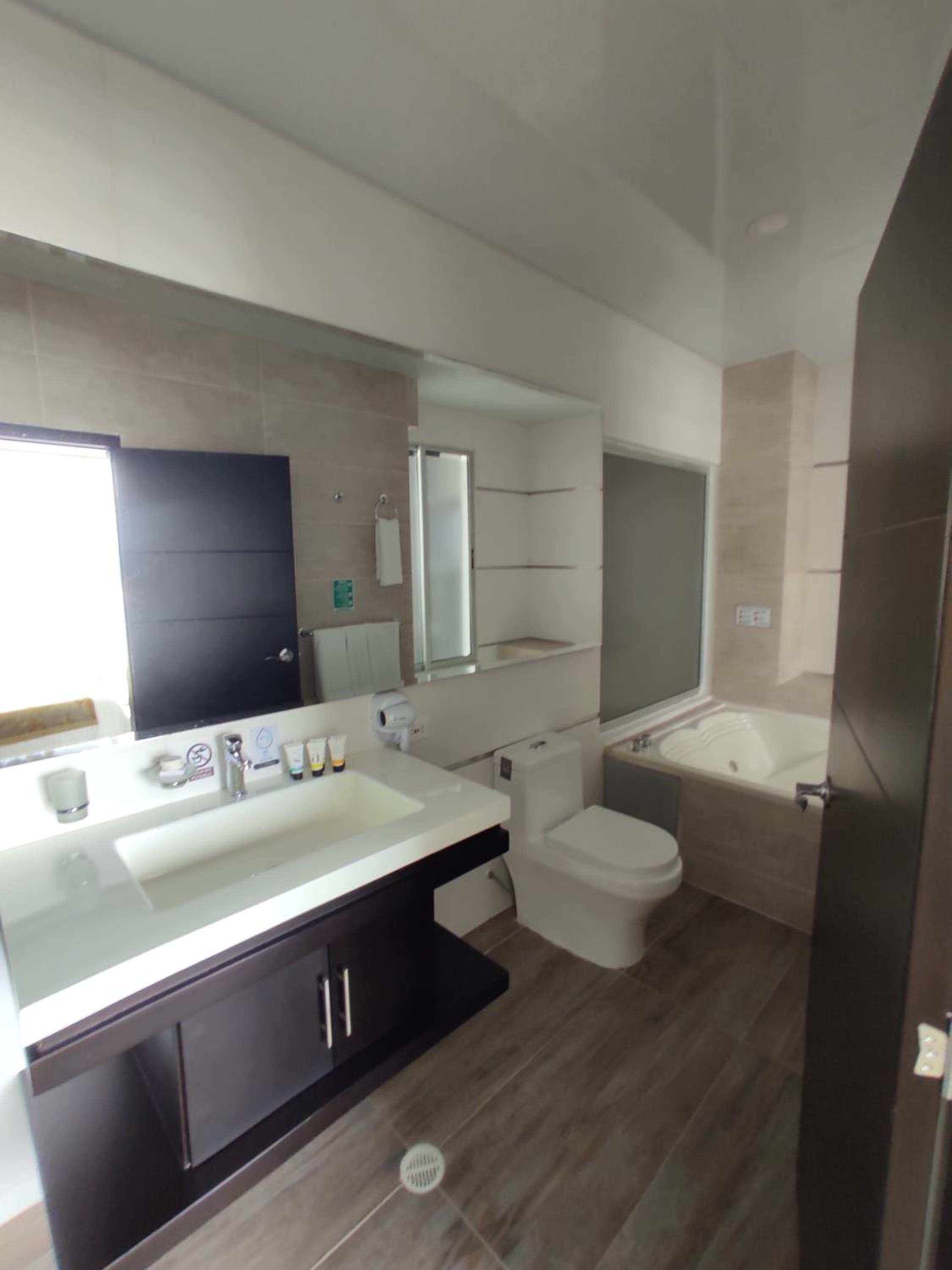 Junior Suite - Photo 7