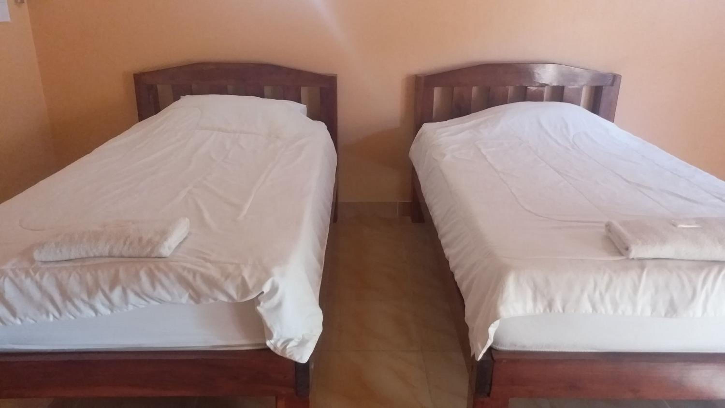 Standard Twin Room photo 3