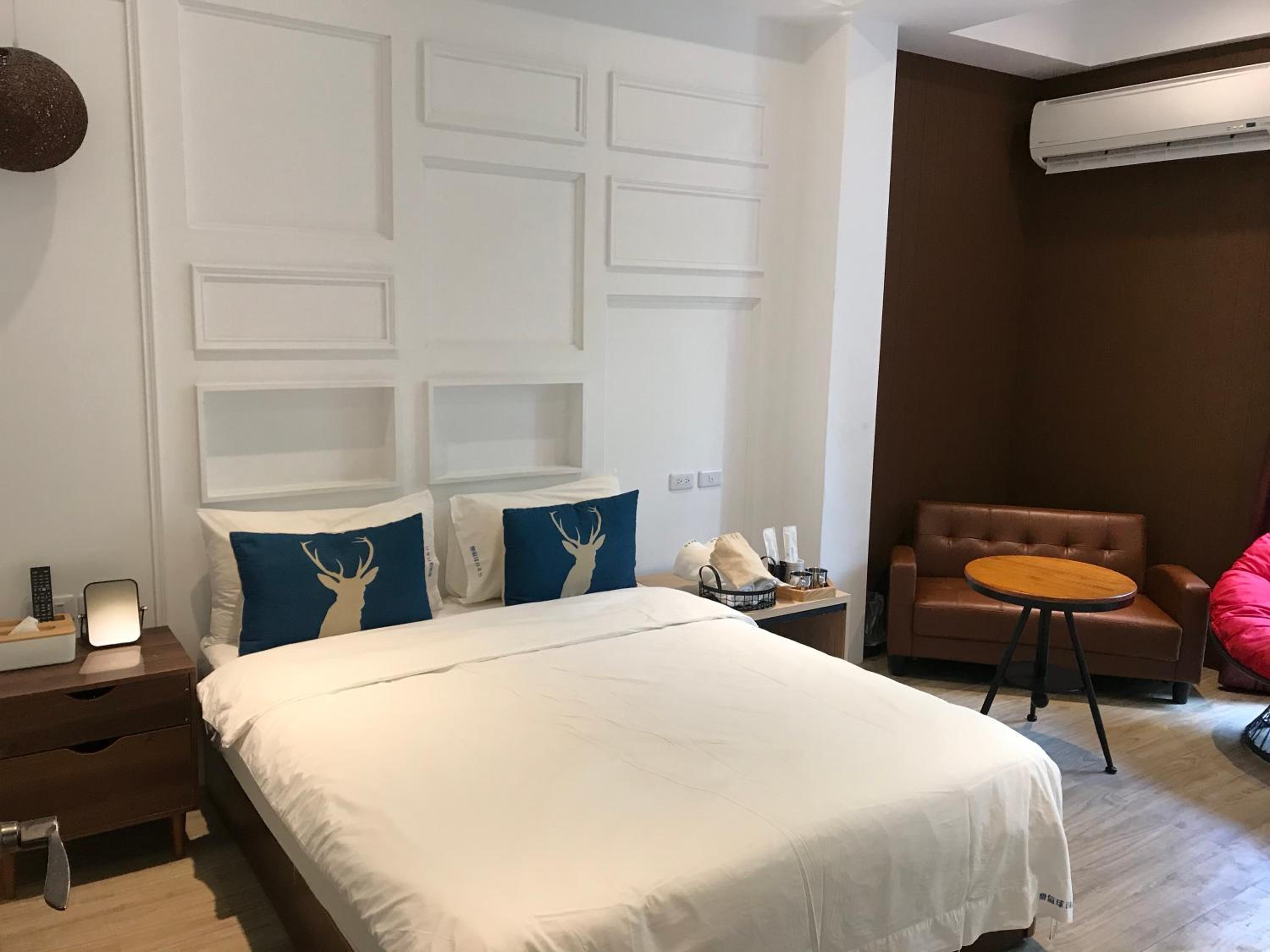 Room 203 photo 3