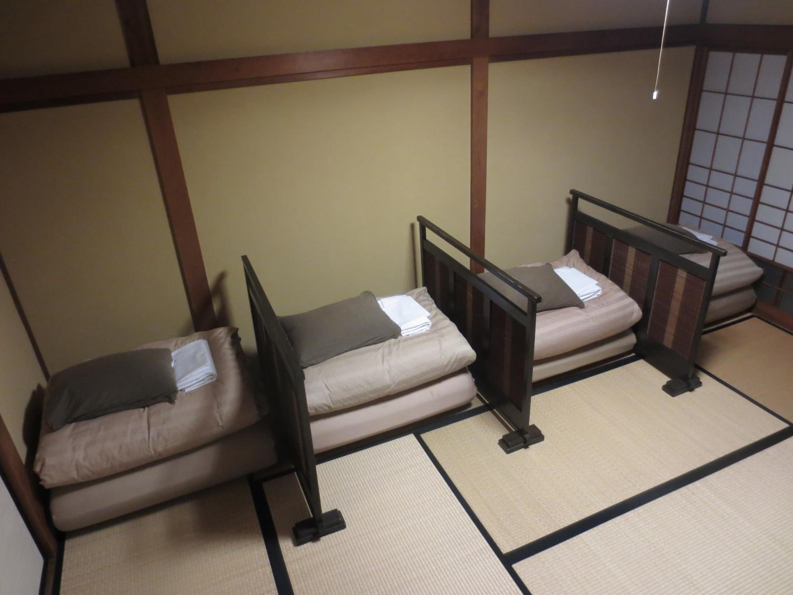 Single Futon in Female Dormitory Room photo 3