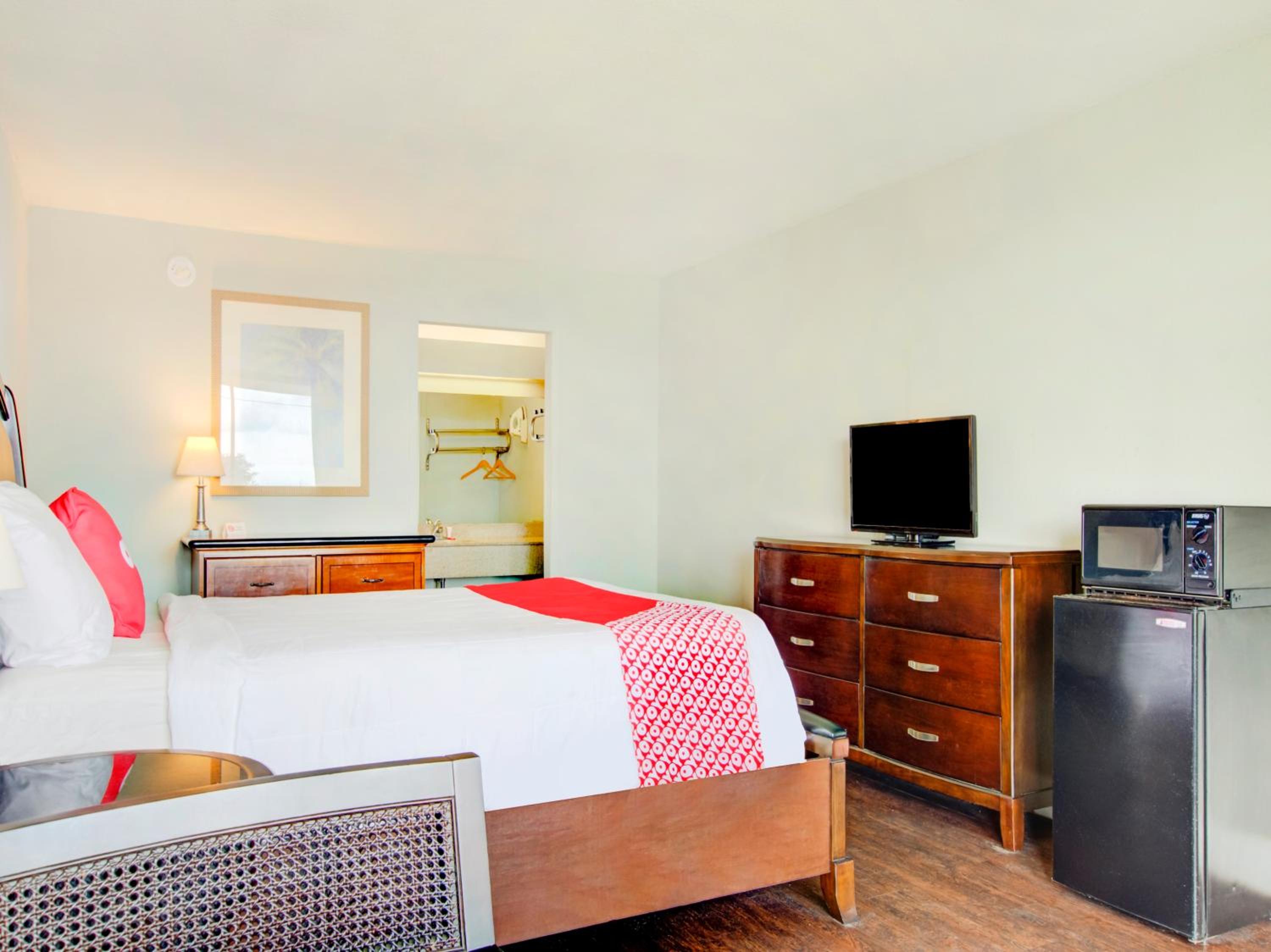 King Room - Disability Access - Photo 4