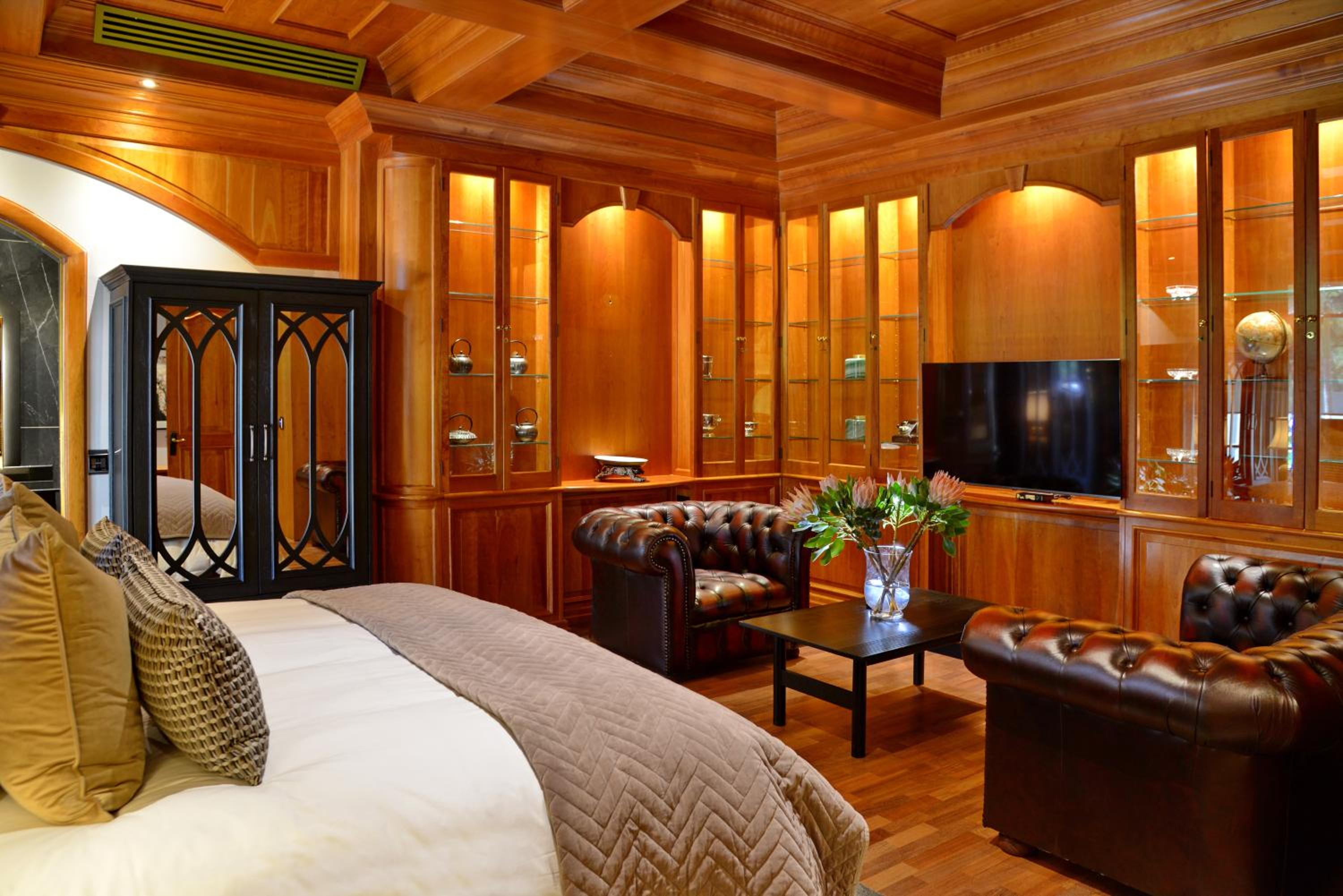 Executive Suite photo 2