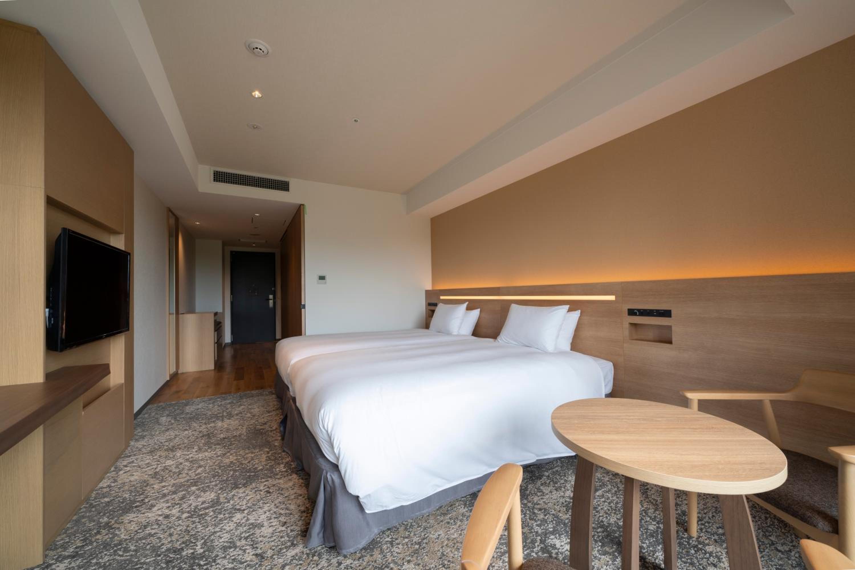 Twin Room with Bathroom, Balcony and Garden View - Non Smoking - Photo 9
