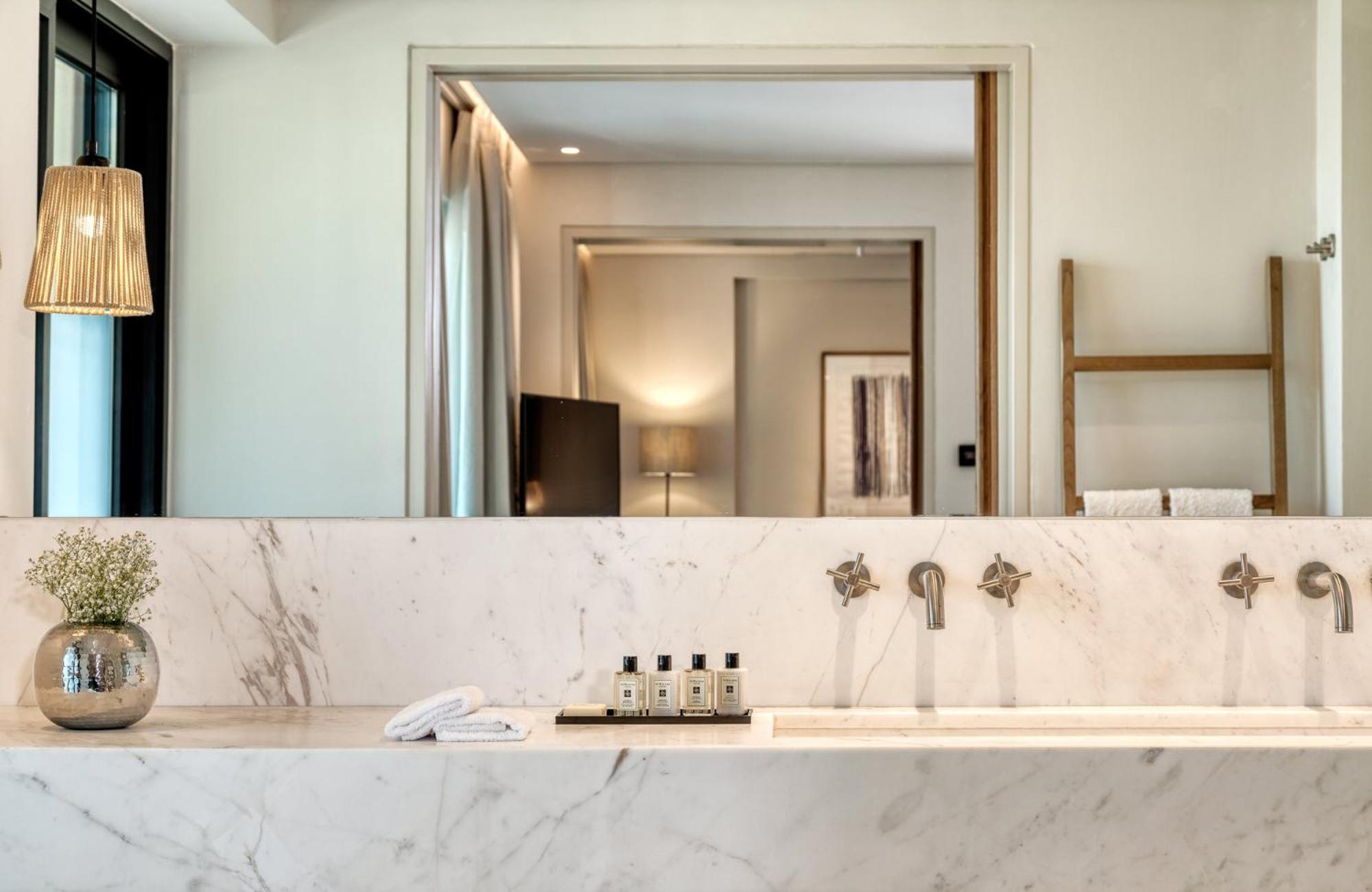Master Suite Sea View - Photo 7