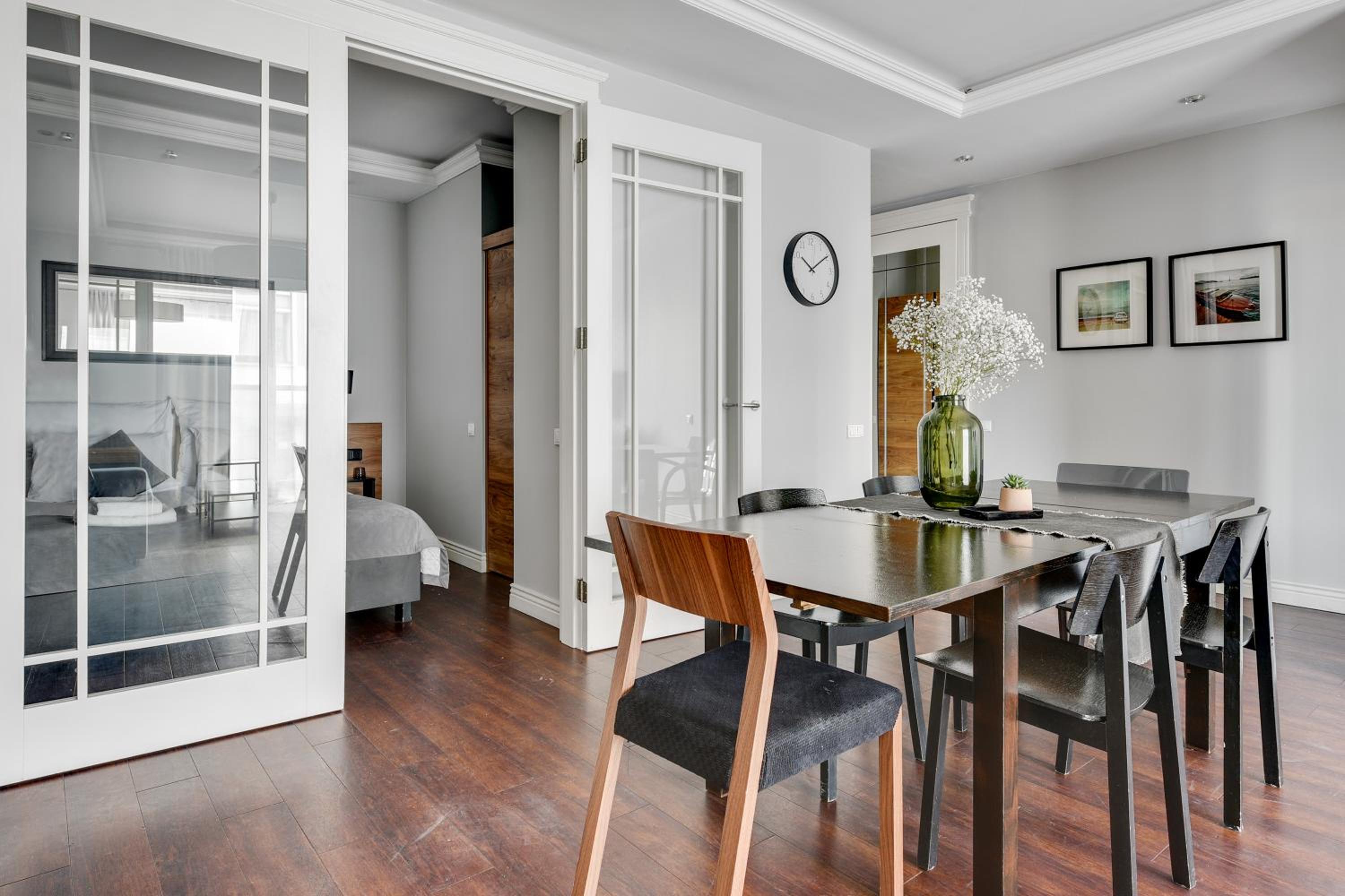 Superior Apartment