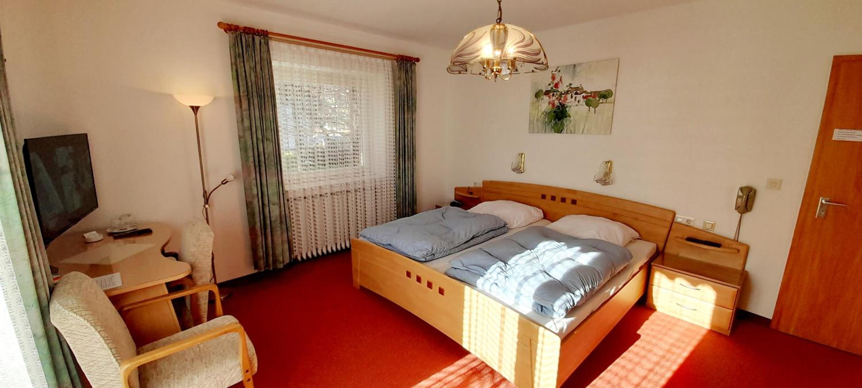 Standard Double Room - Photo 3