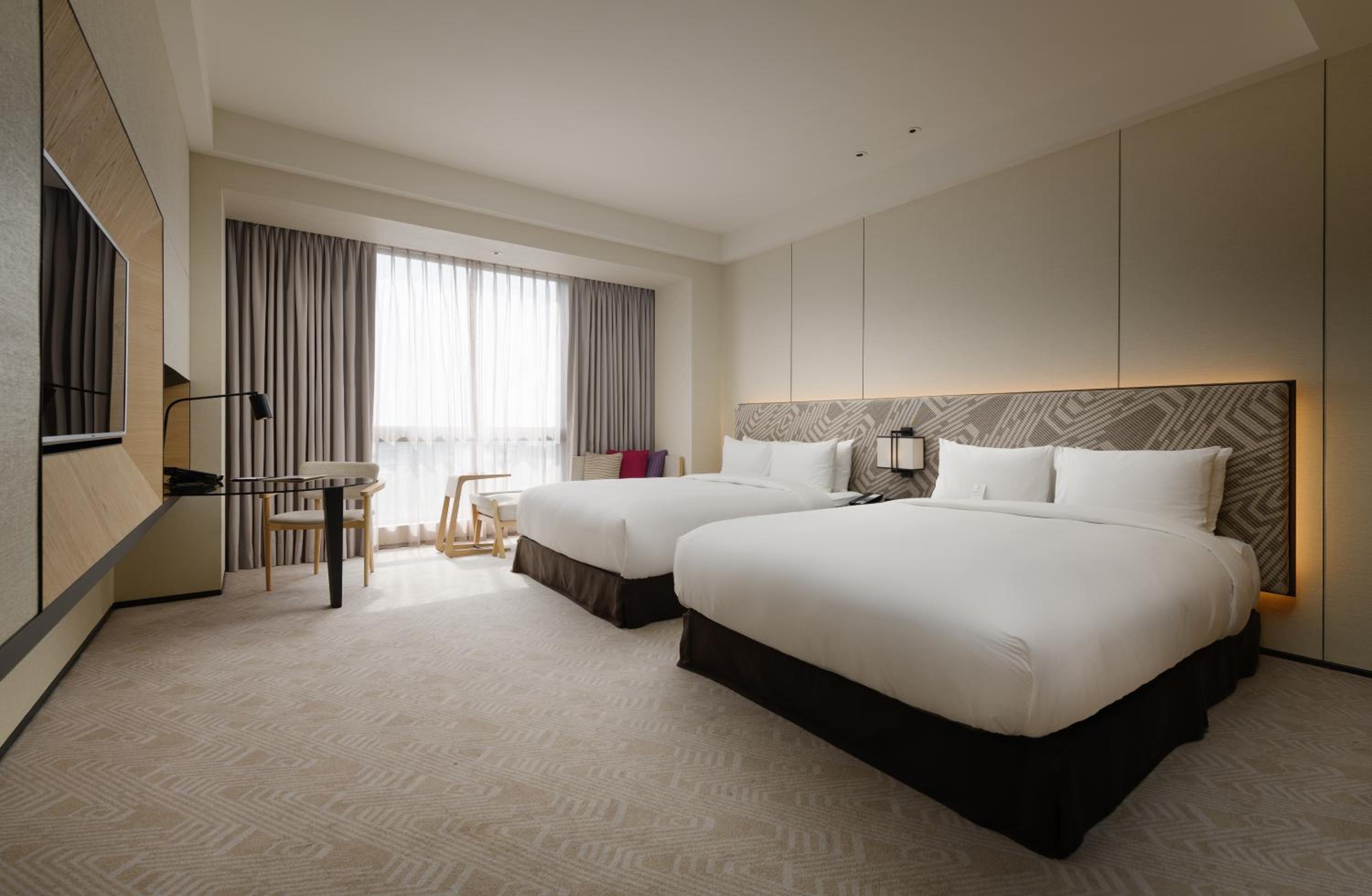 Standard Double Room with Balcony and River View