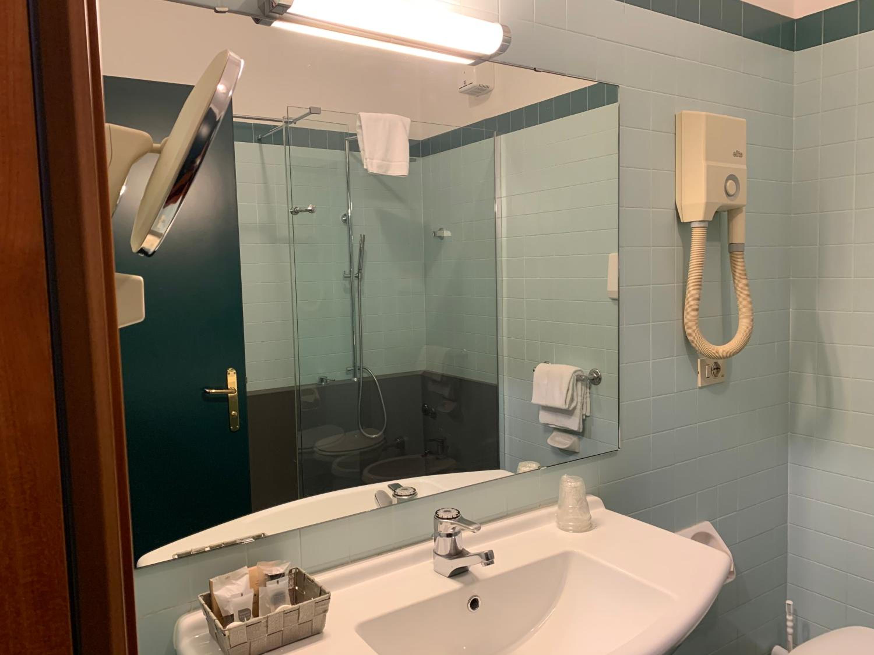 Superior Double Room - Photo 19