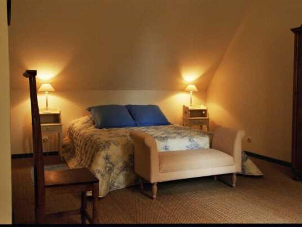 Triple Room with Private Bathroom photo 2