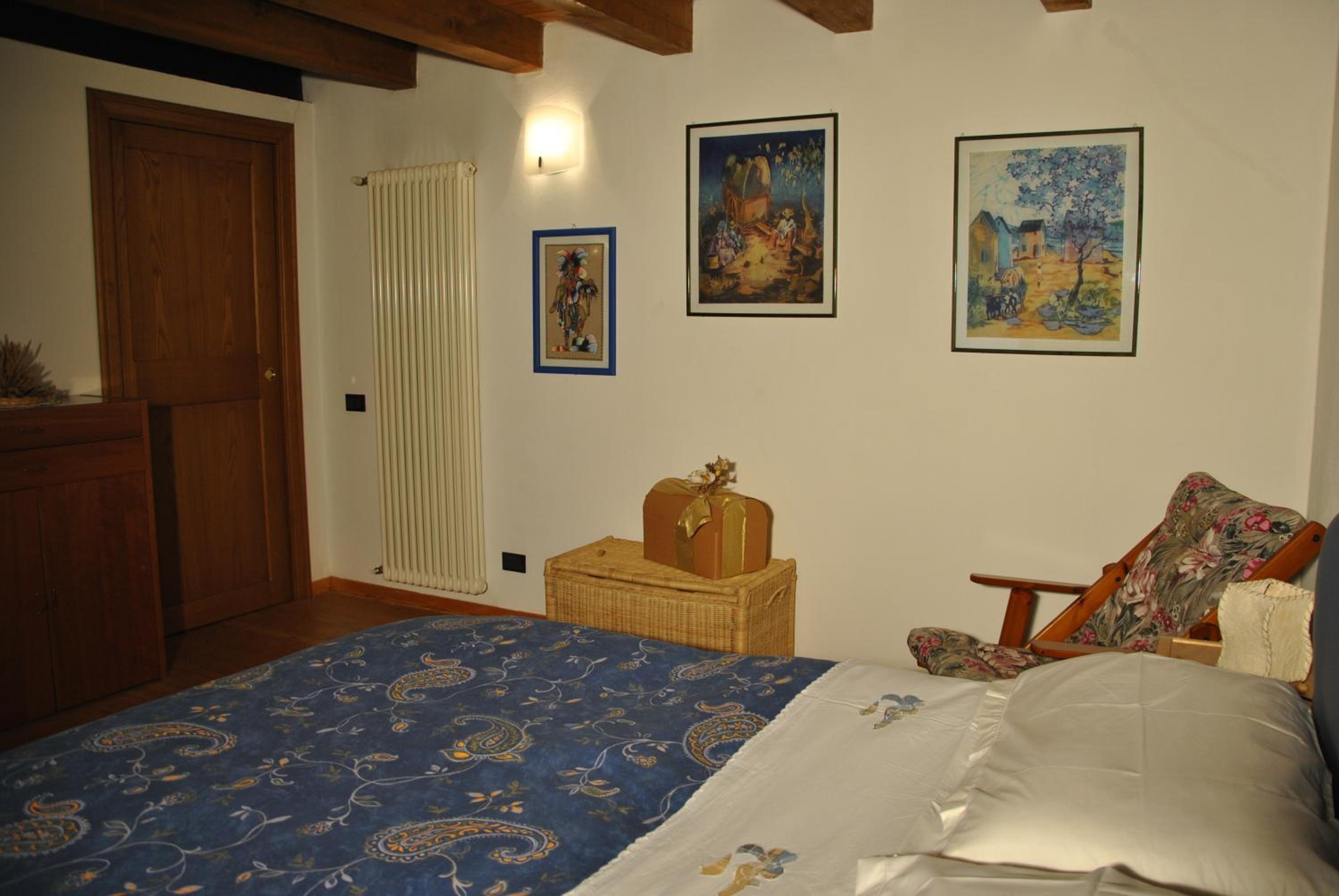 Triple Room with Private Bathroom - Photo 7