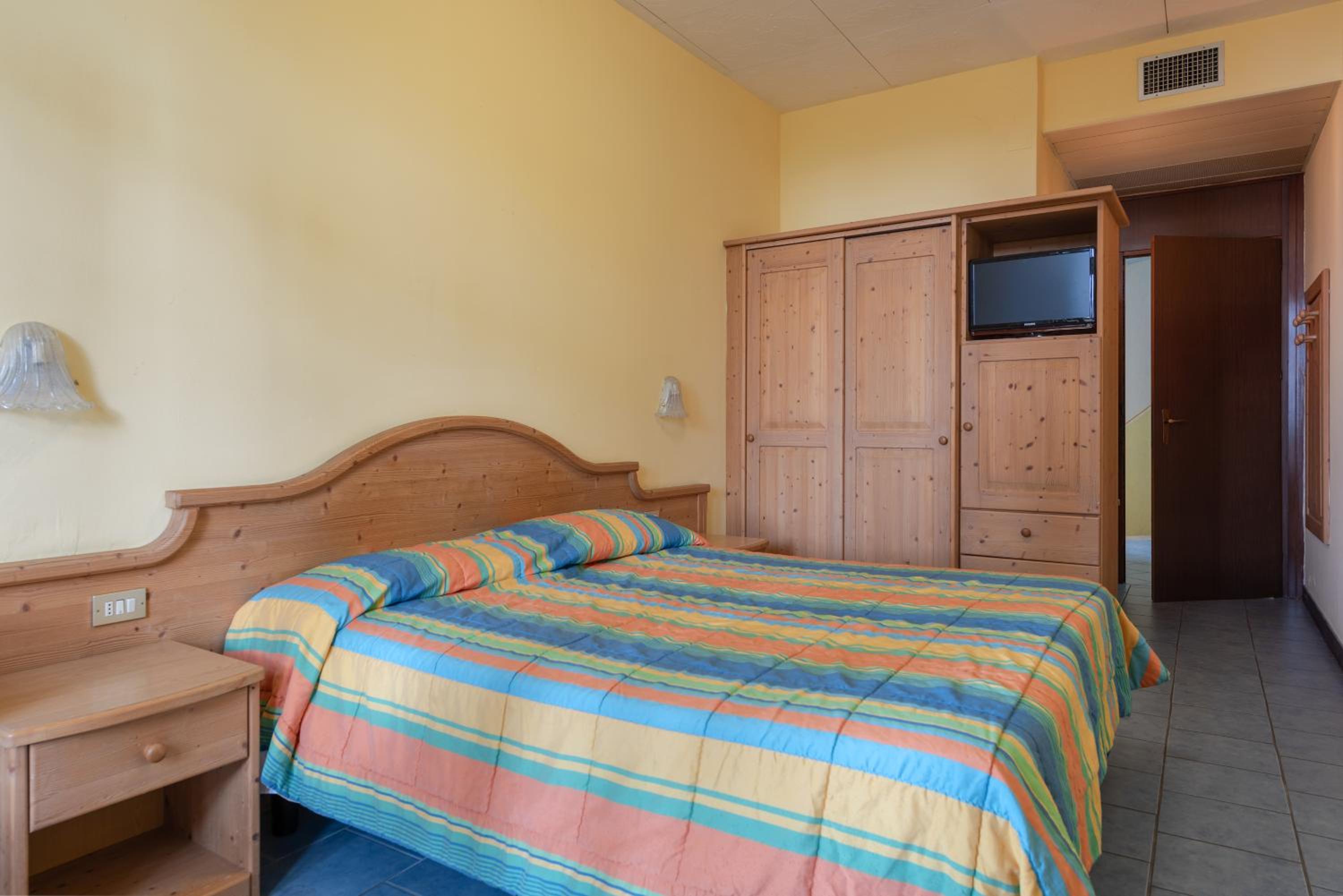 Double Room - Photo 1