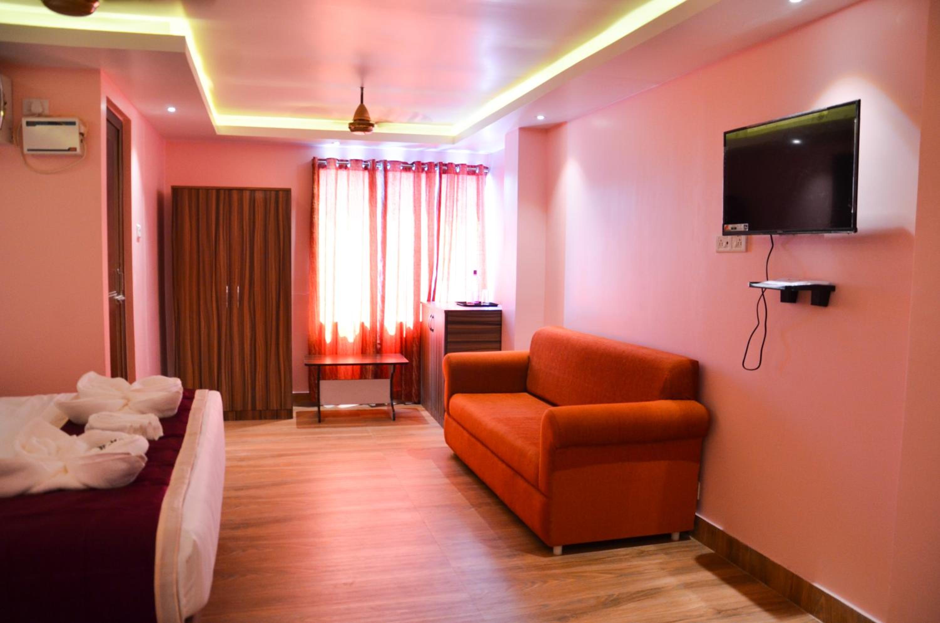 Family Room - Photo 1